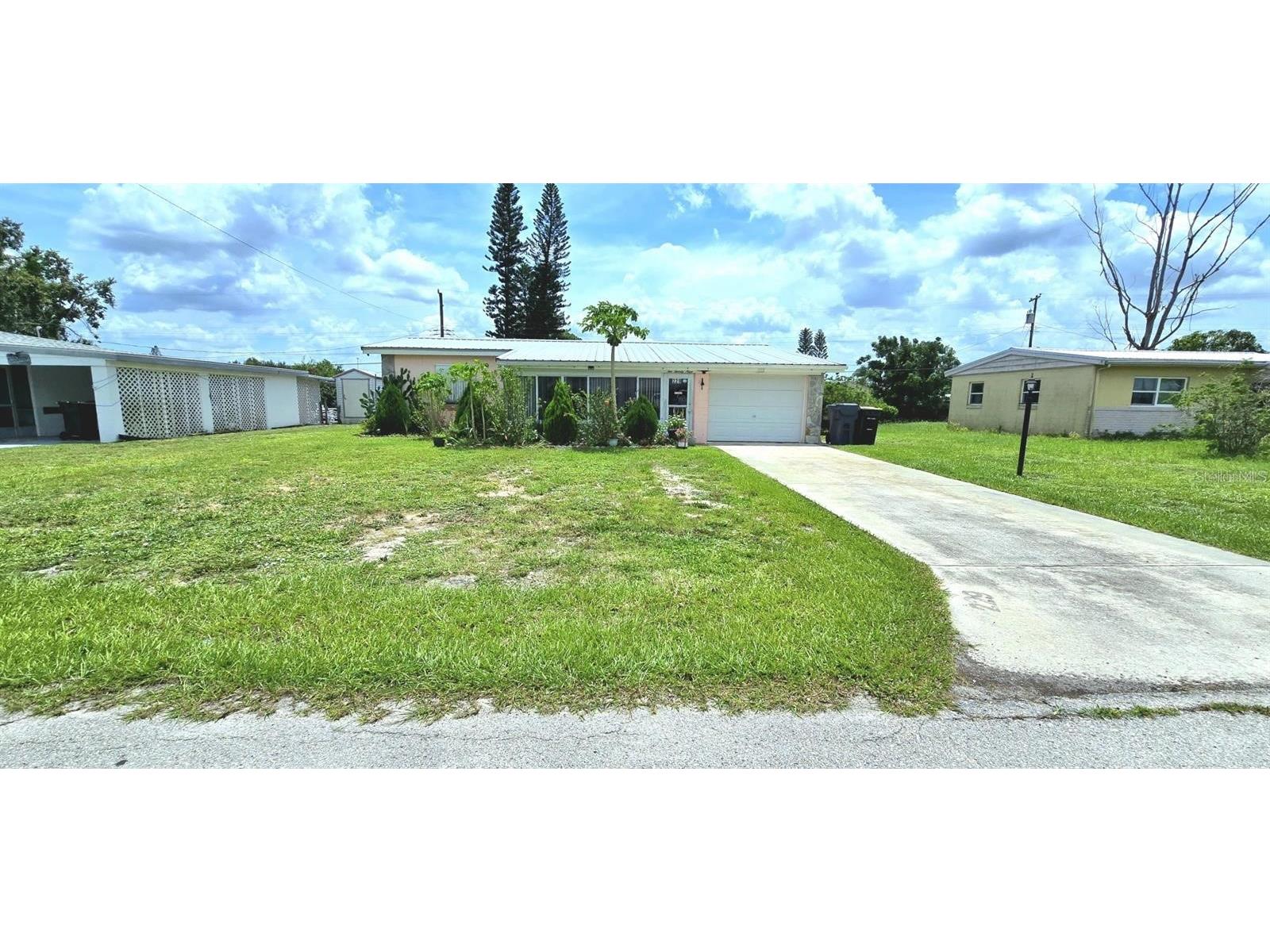 229 Raymond Avenue Frostproof FL 33843 S5151268 image1