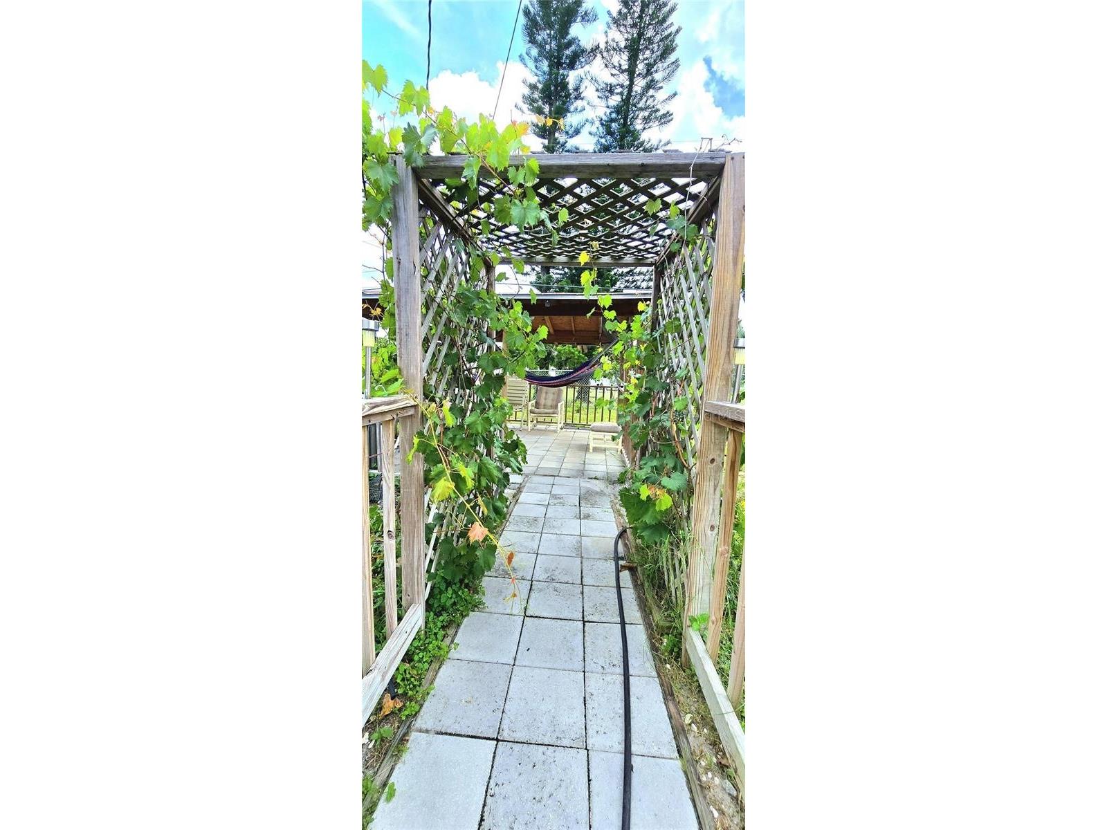 229 Raymond Avenue Frostproof FL 33843 S5151268 image16