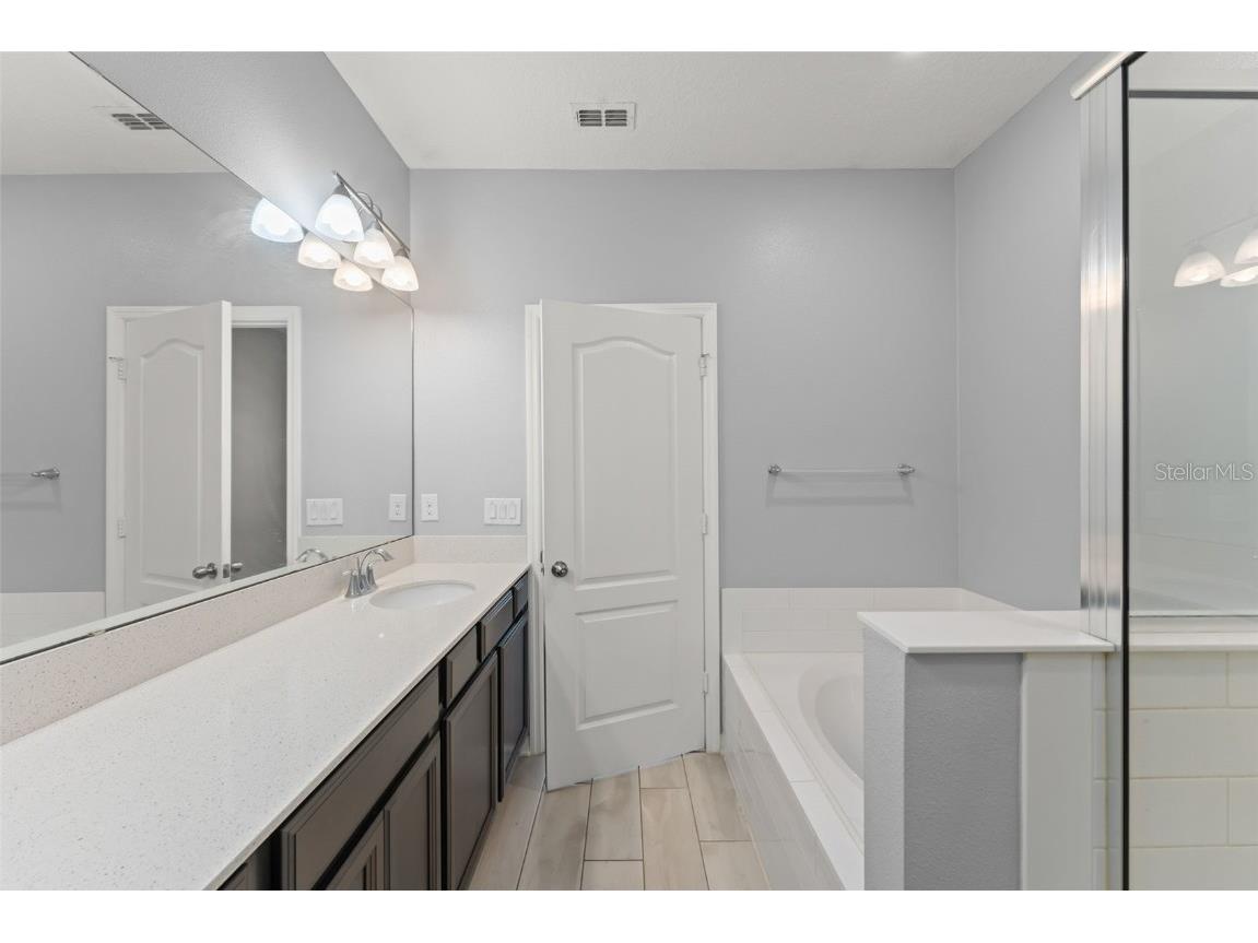 229 Rustic Loop Sanford FL 32771 O6361362 image33