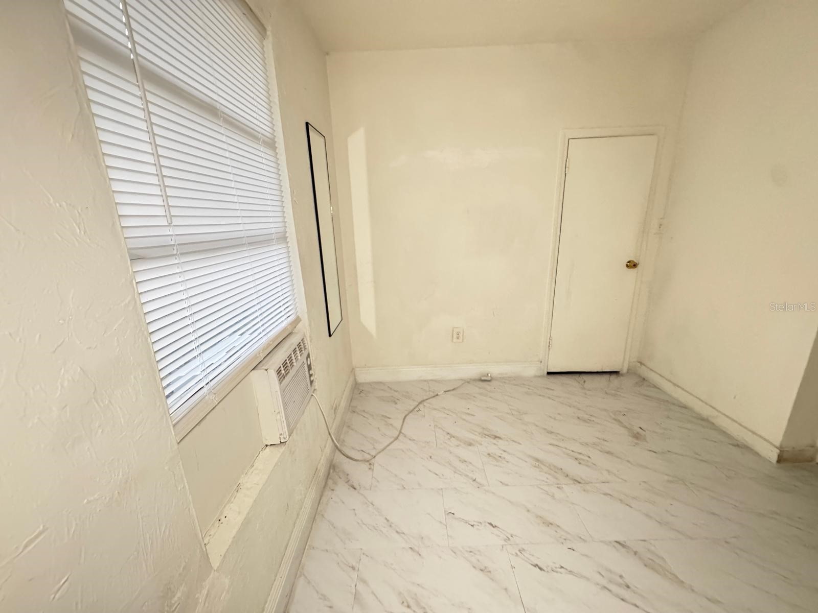 229 S Candler Avenue Orlando FL 32835 O6370017 image13