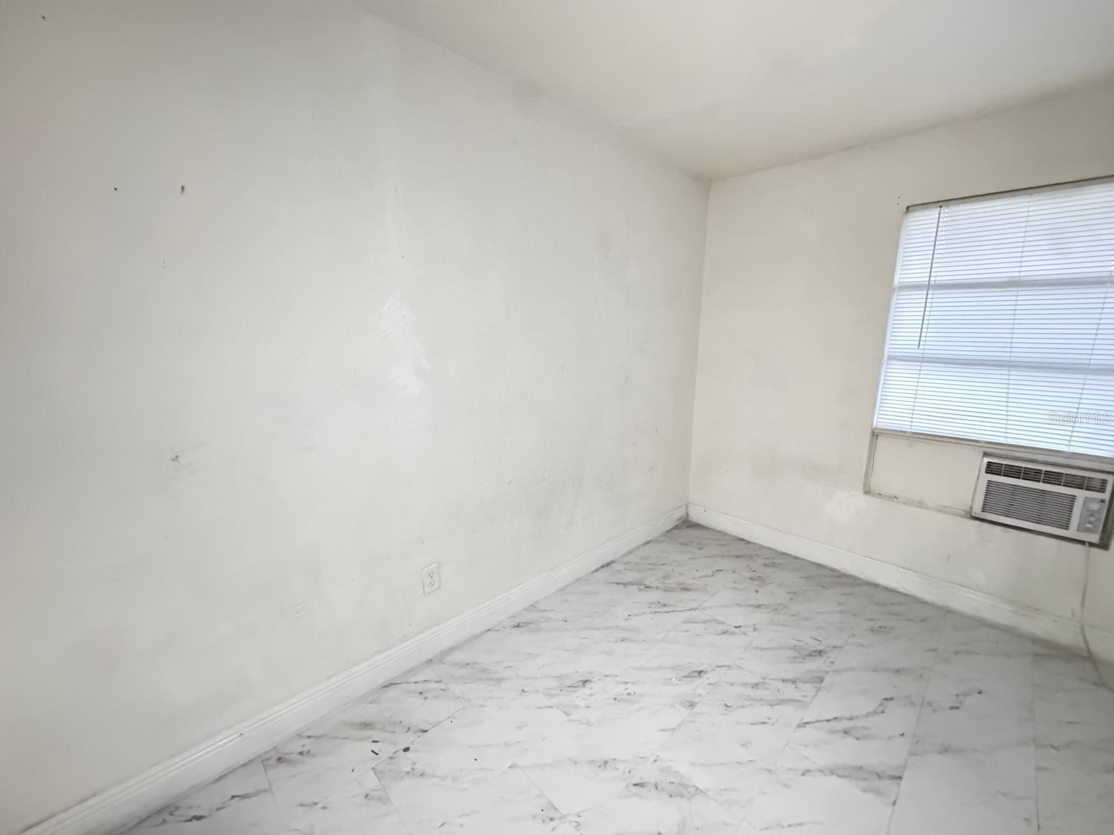 229 S Candler Avenue Orlando FL 32835 O6370017 image14