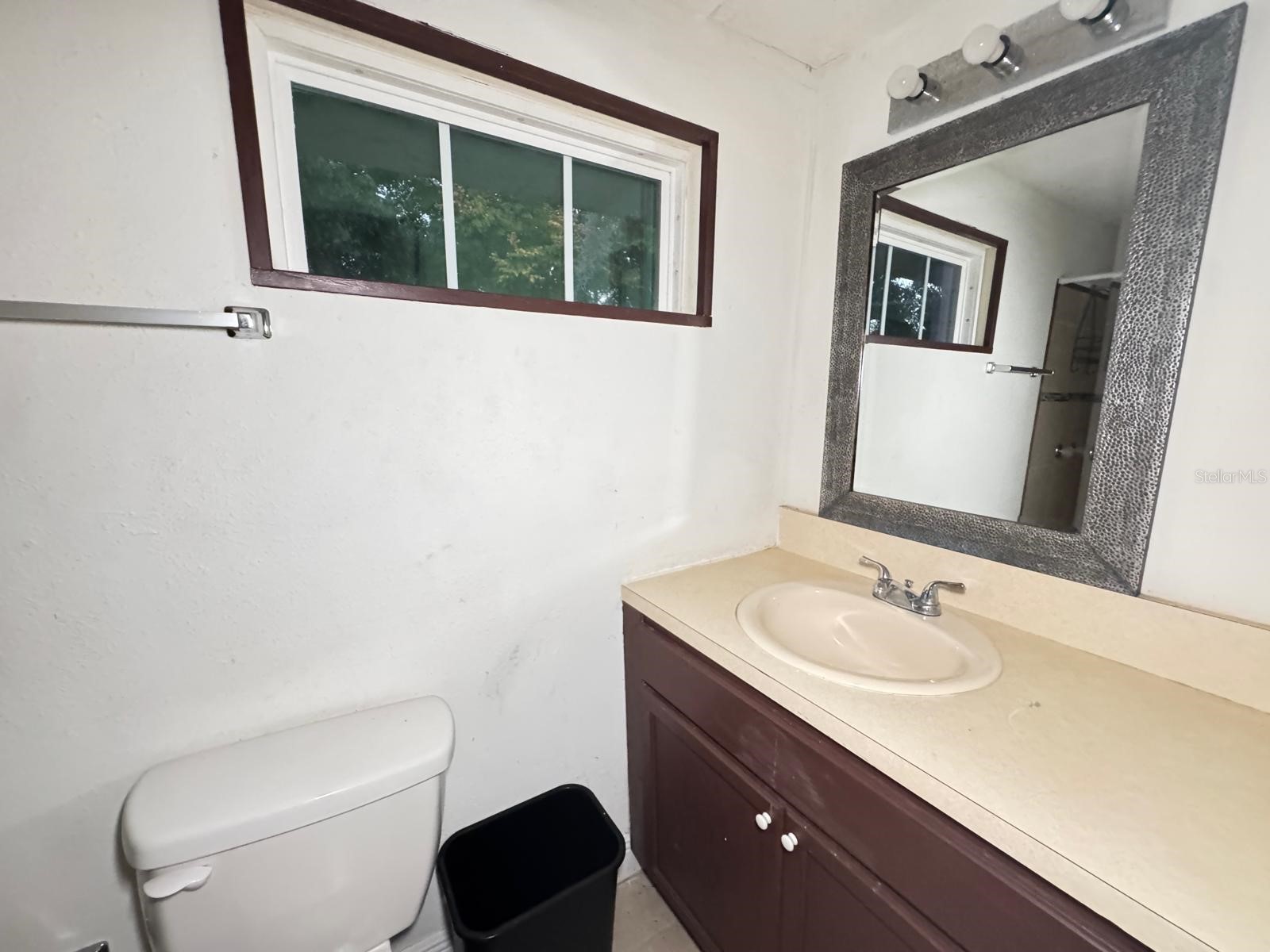229 S Candler Avenue Orlando FL 32835 O6370017 image20