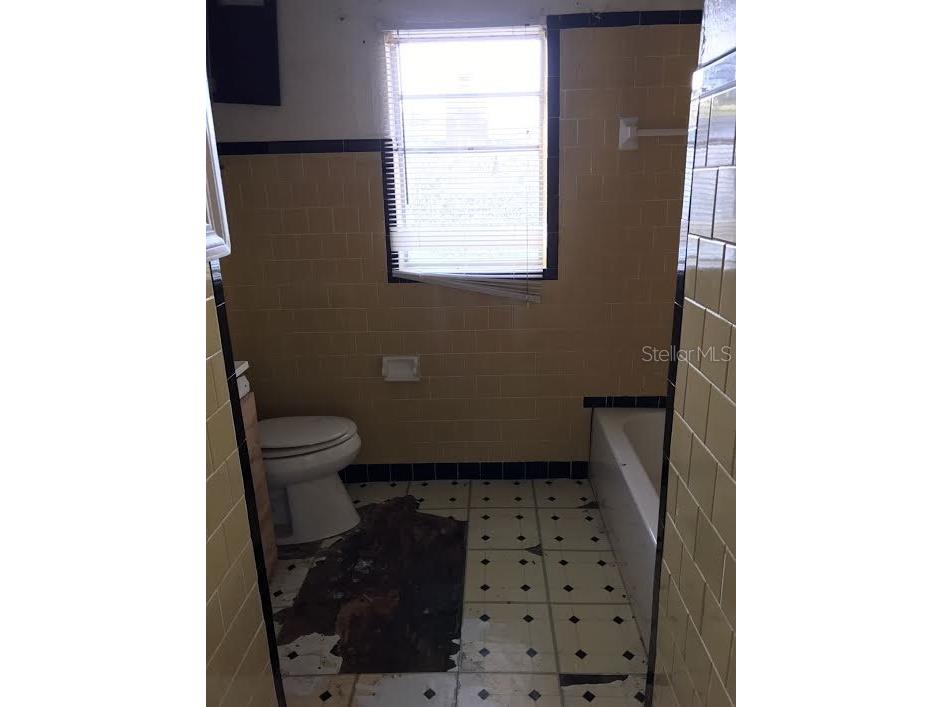 229 S Candler Avenue Orlando FL 32835 O6370017 image7