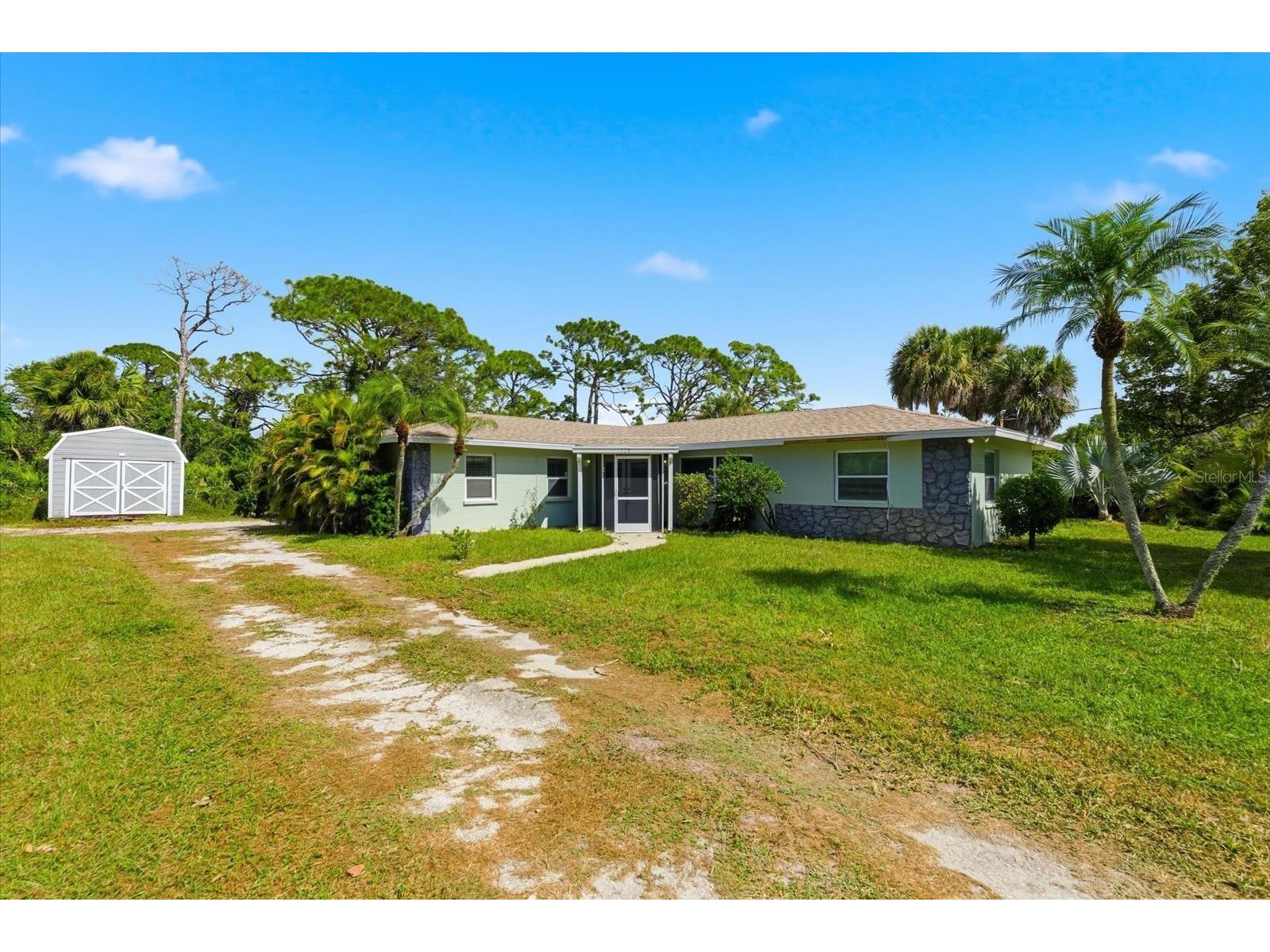 229 Stratford Road Englewood FL 34223 - GOTTFRIED CREEK A4670037 image1