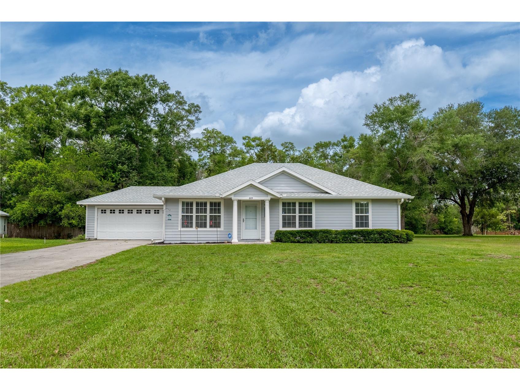 229 SW Caboose Drive Fort White FL 32038 L4962175 image1