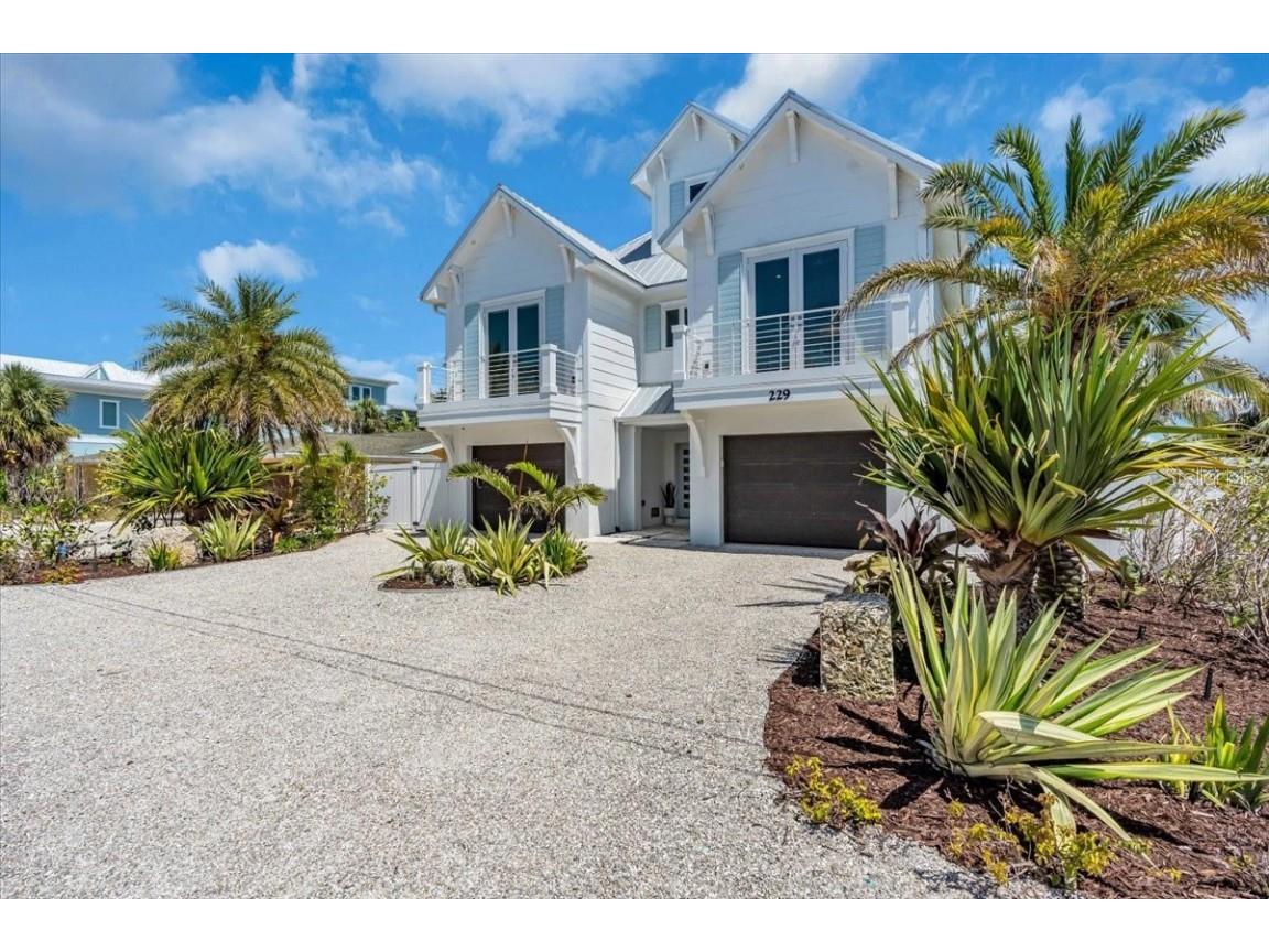 229 Willow Avenue Anna Maria FL 34216 A4659214 image2