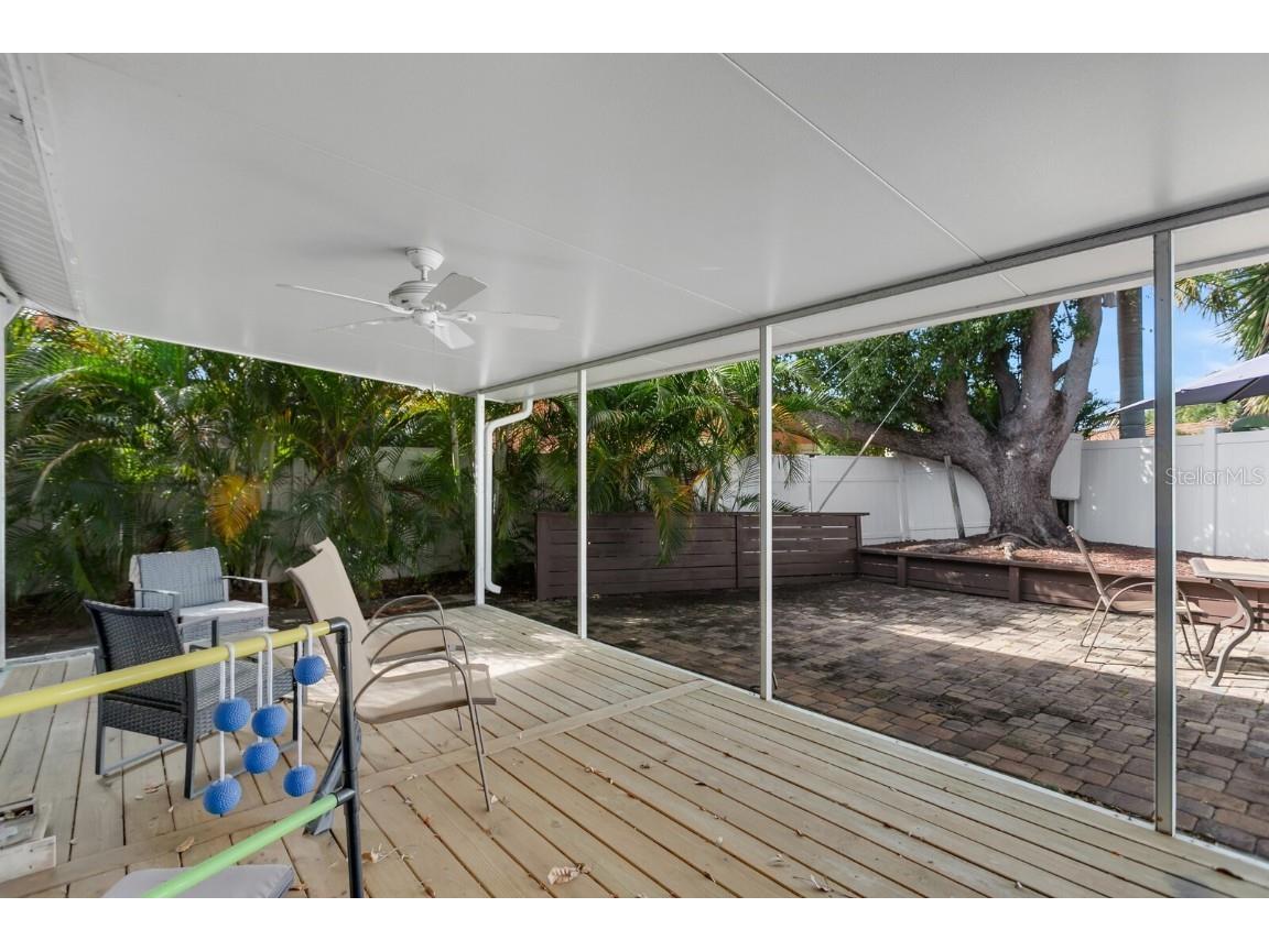 2290 60th Way N Saint Petersburg FL 33710 TB8437283 image27