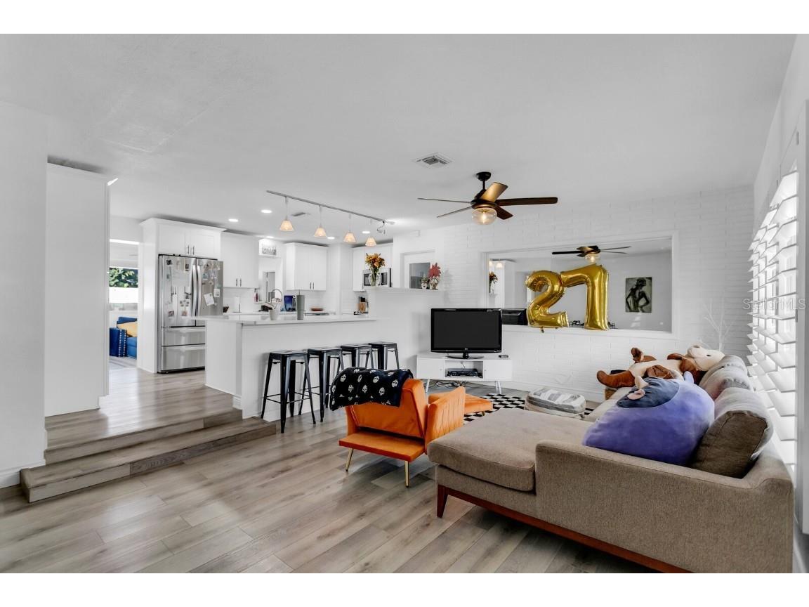 2290 60th Way N Saint Petersburg FL 33710 TB8437283 image7