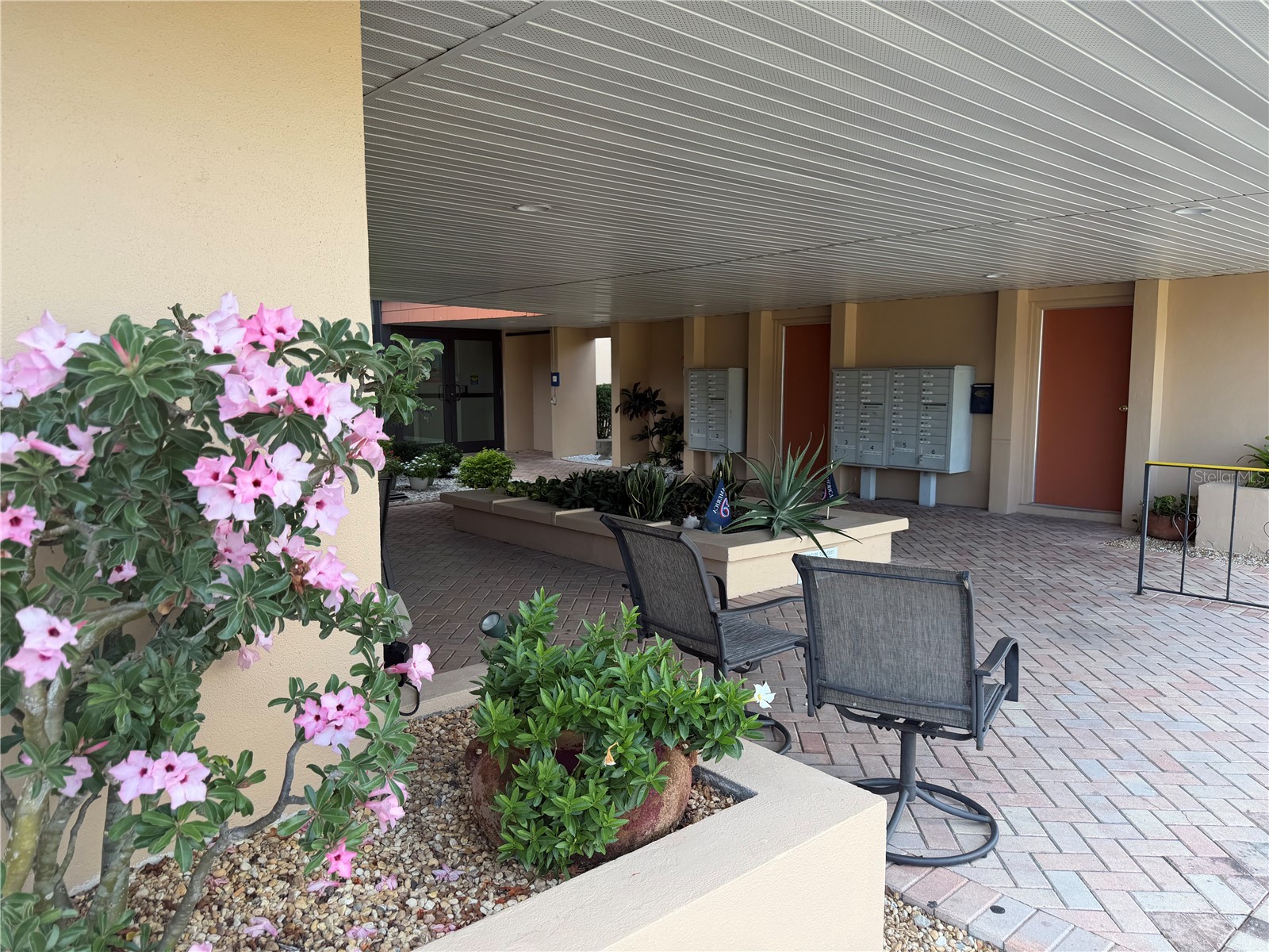 2290 Aaron Street #101 Port Charlotte FL 33952 D6147826 image3