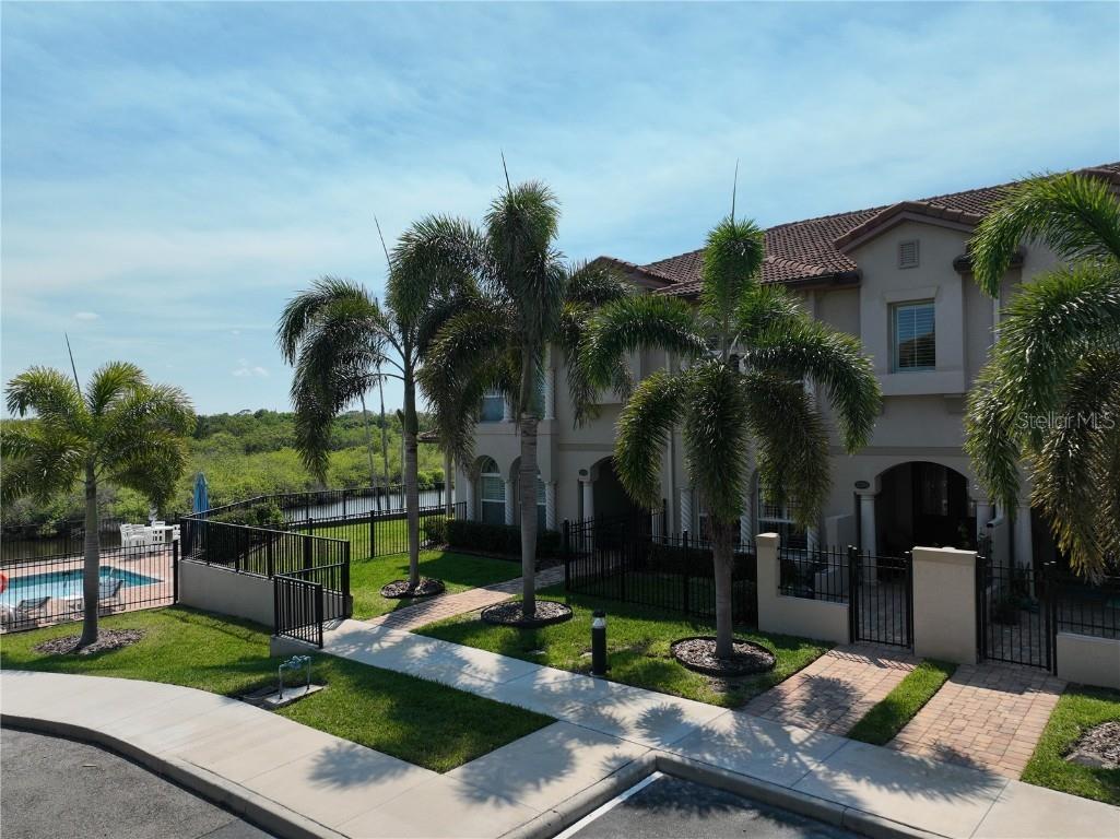 2290 Enjoya Lane Melbourne FL 32901 - CROSS CREEK O6294653 image1