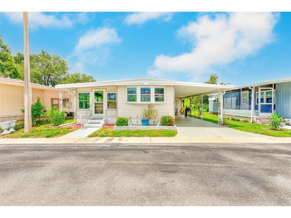 2291 E Bay Drive #124 Largo FL 33771 TB8417977 image1