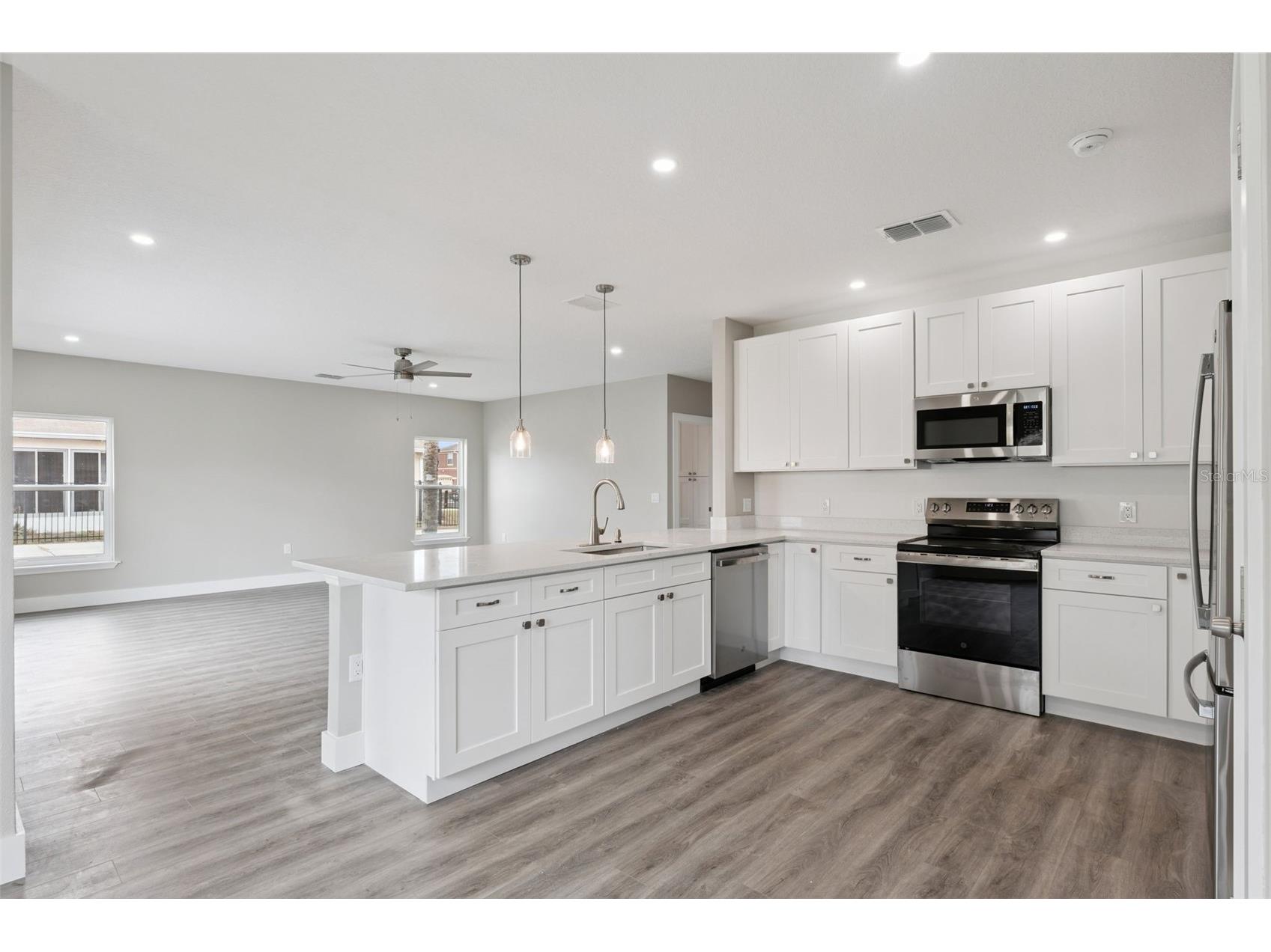 2291 Rio Grande Canyon Loop Kissimmee FL 34759 O6408909 image9