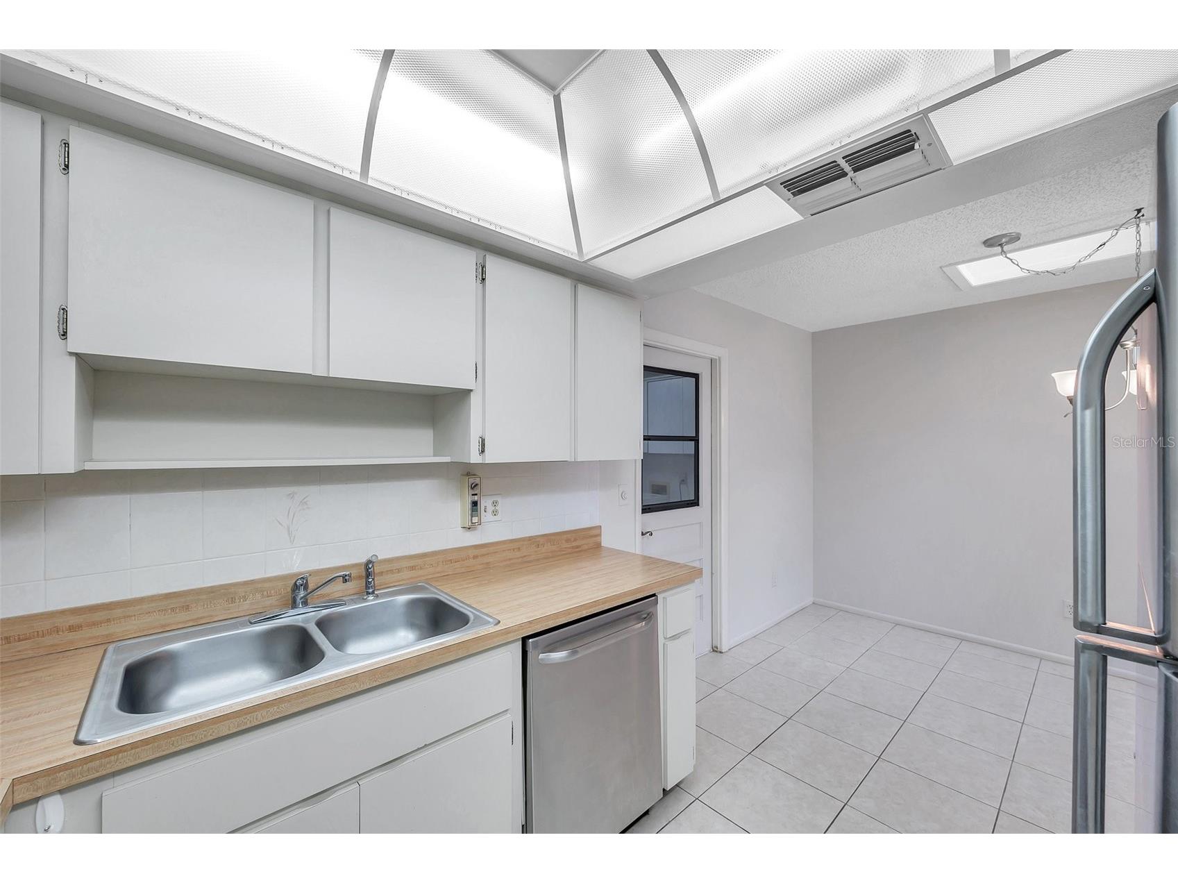 2291 Shelly Drive #D Palm Harbor FL 34684 TB8509267 image17