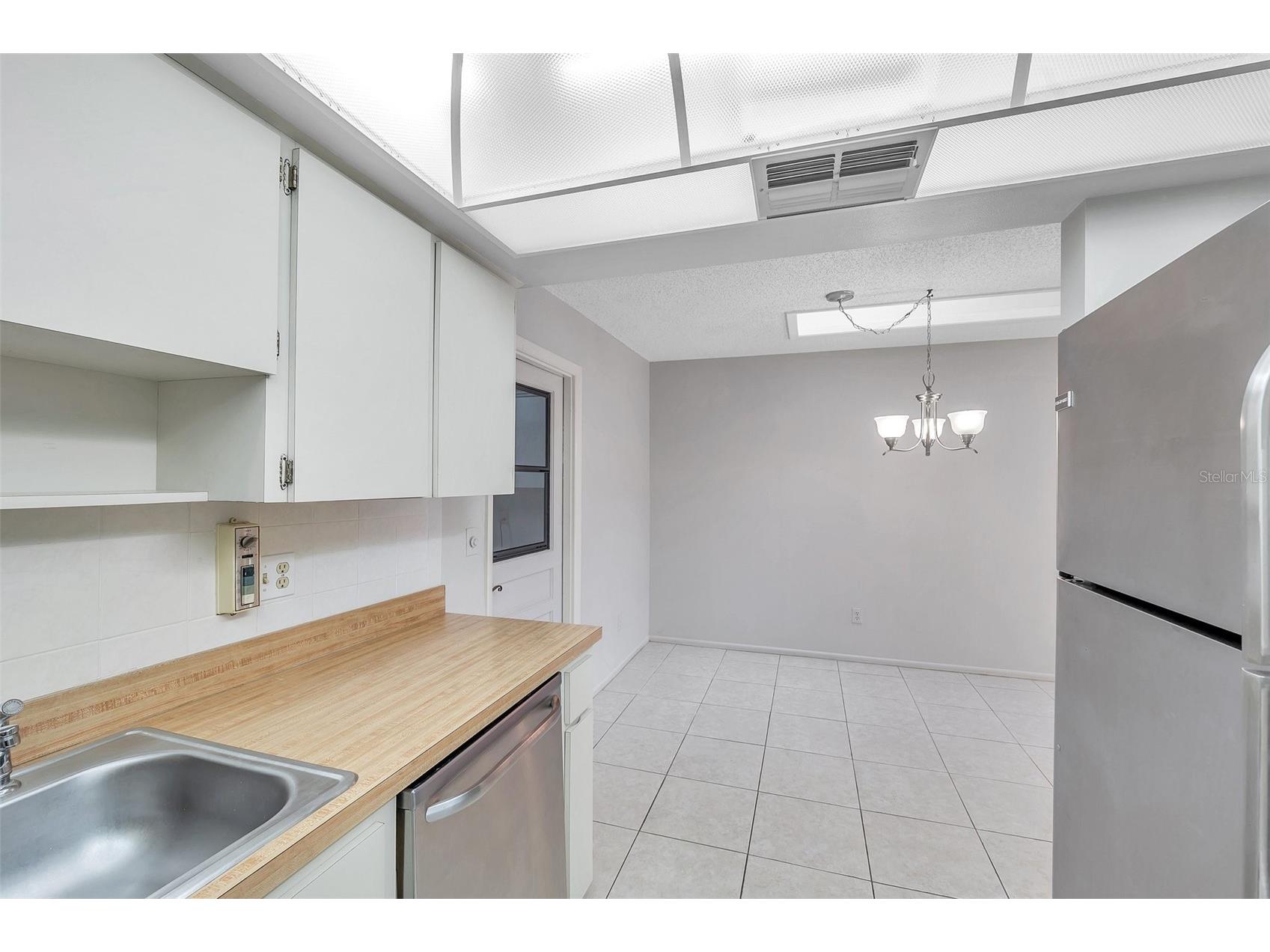 2291 Shelly Drive #D Palm Harbor FL 34684 TB8509267 image18