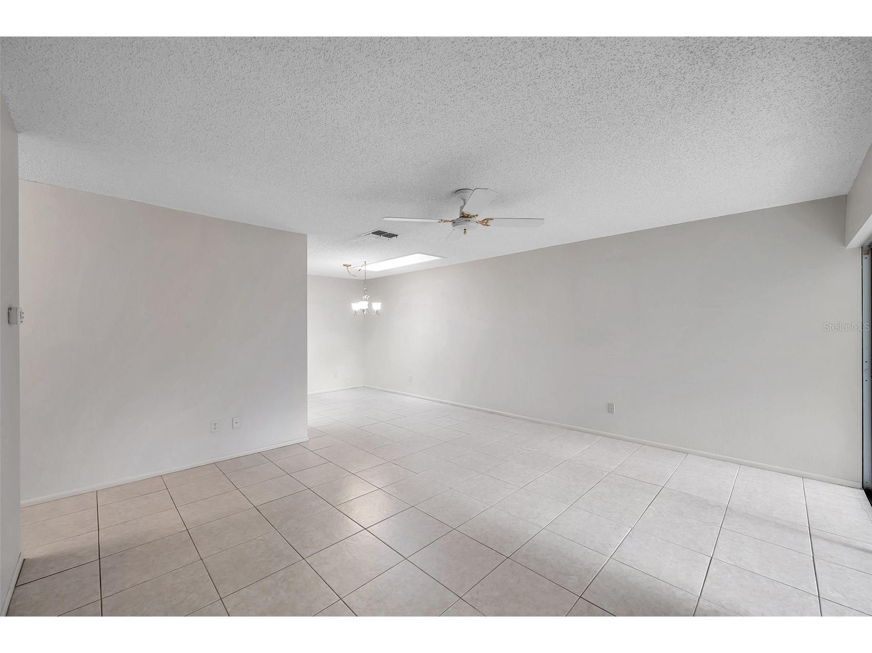 2291 Shelly Drive #D Palm Harbor FL 34684 TB8509267 image5