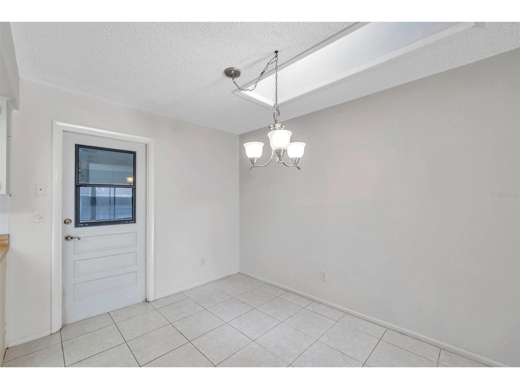 2291 Shelly Drive #D Palm Harbor FL 34684 TB8509267 image9
