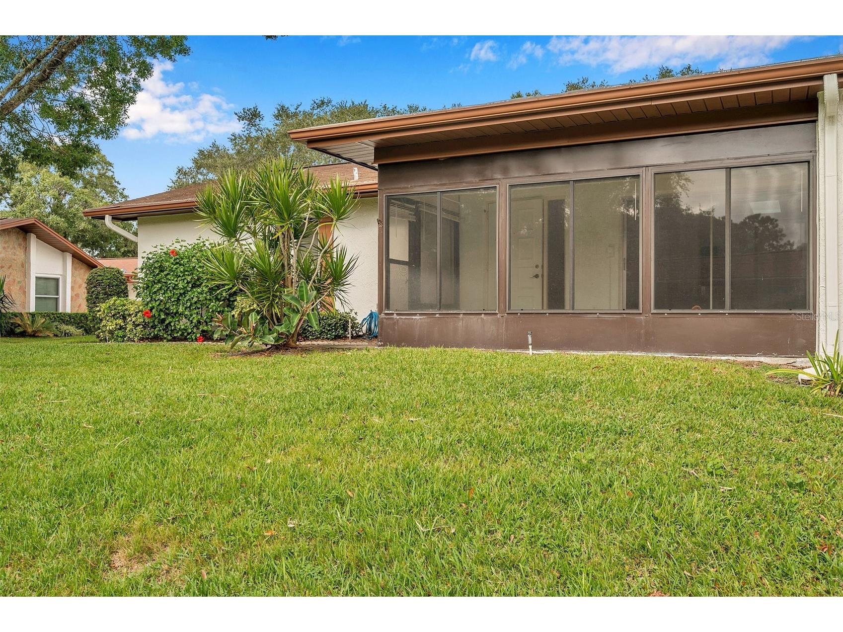 2291 Shelly Drive Drive #D Palm Harbor FL 34684 - LAKE TARPON TB8502691 image2