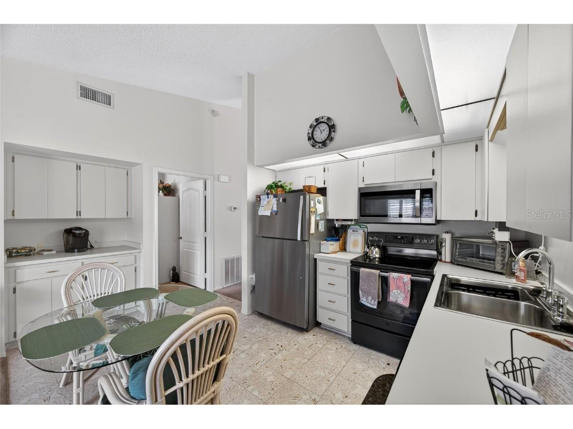 2292 Austrian Lane #26 Clearwater FL 33763 TB8447120 image8