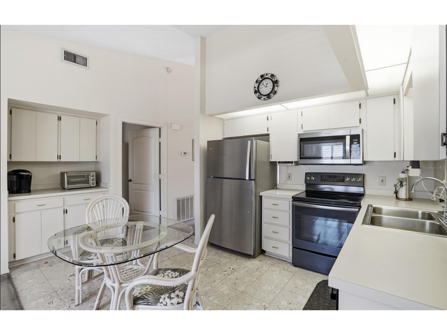 2292 Austrian Lane #26 Clearwater FL 33763 TB8479423 image7