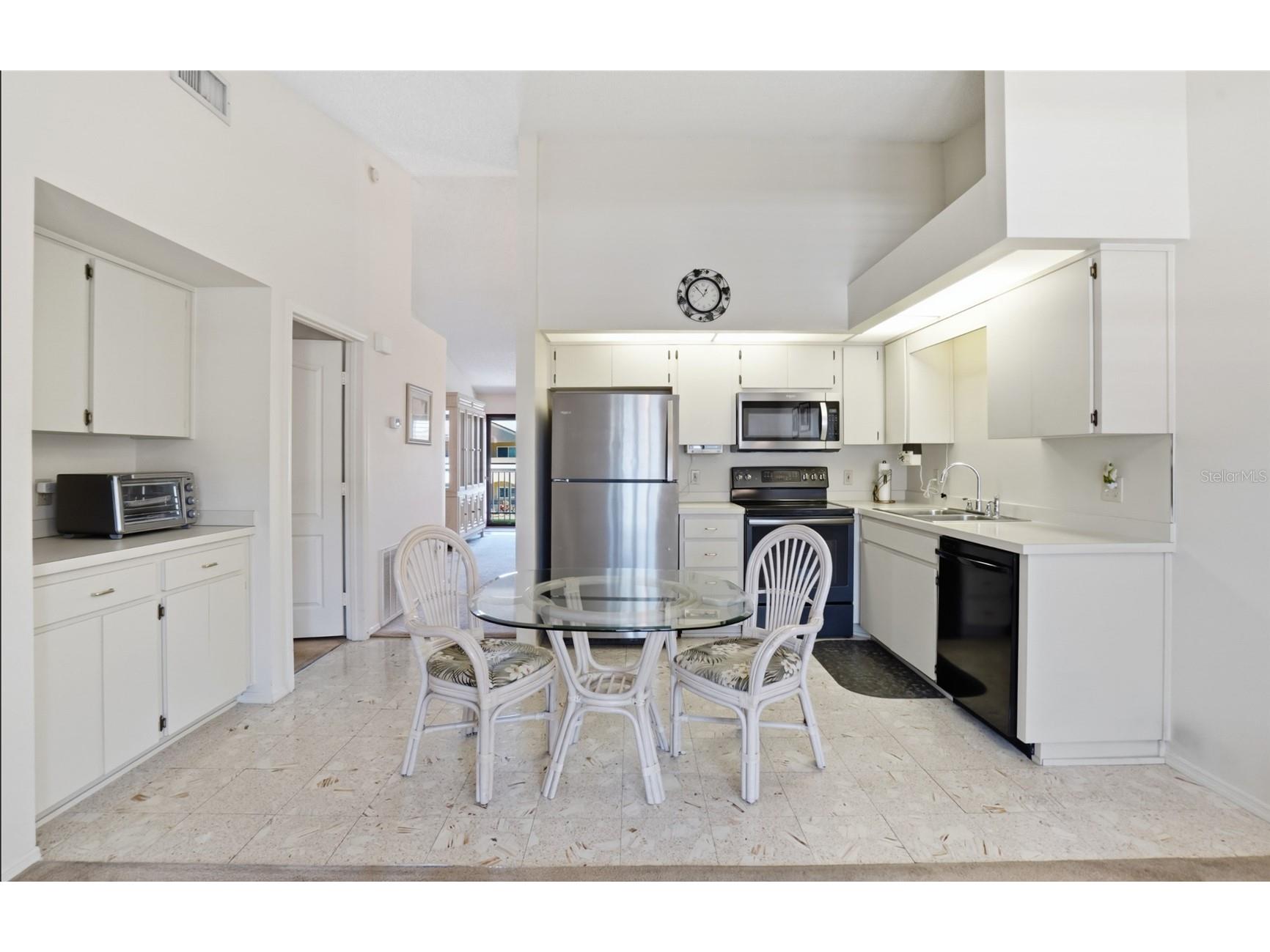 2292 Austrian Lane #26 Clearwater FL 33763 TB8479423 image8