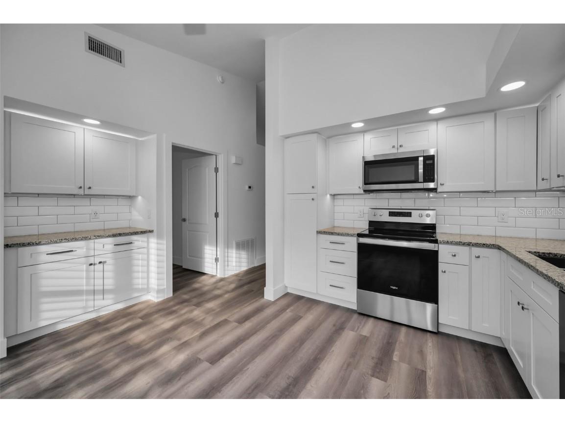 2292 Austrian Lane #34 Clearwater FL 33763 TB8322901 image8