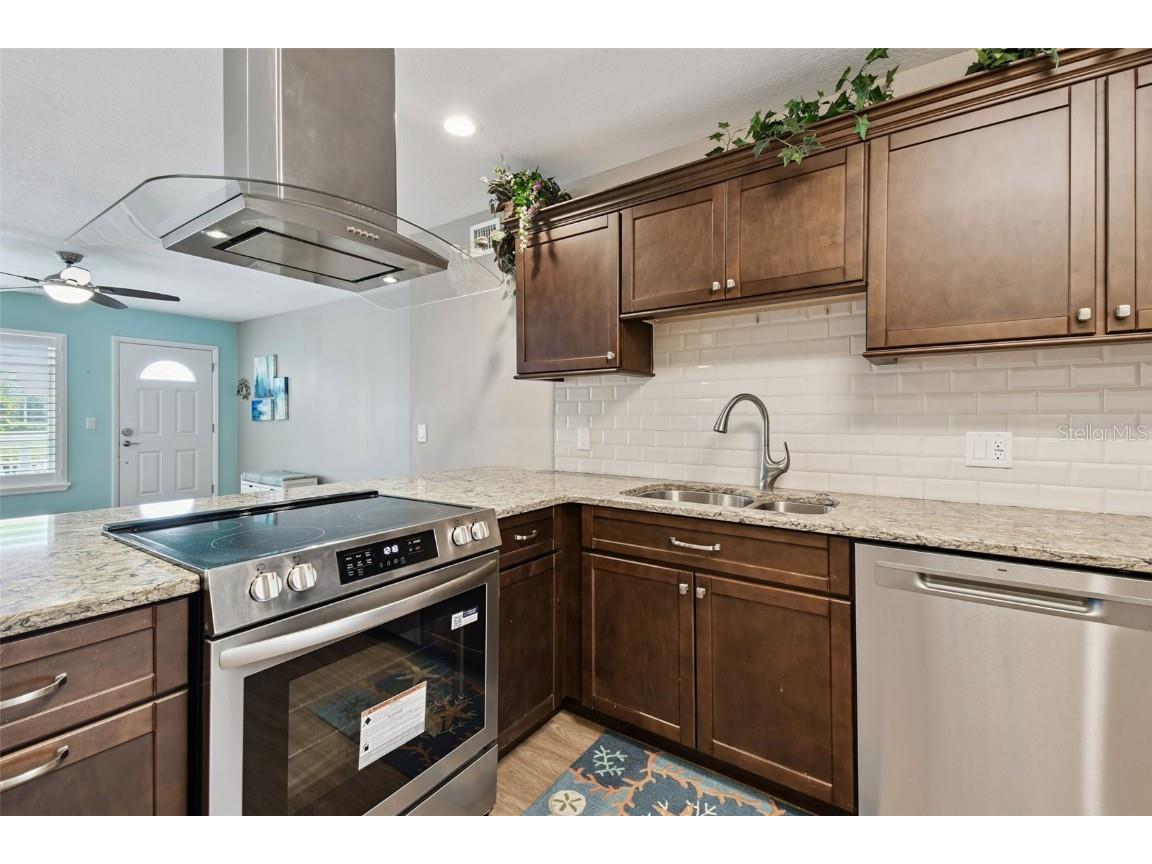 2292 Costa Rican Drive #30 Clearwater FL 33763 TB8430619 image6