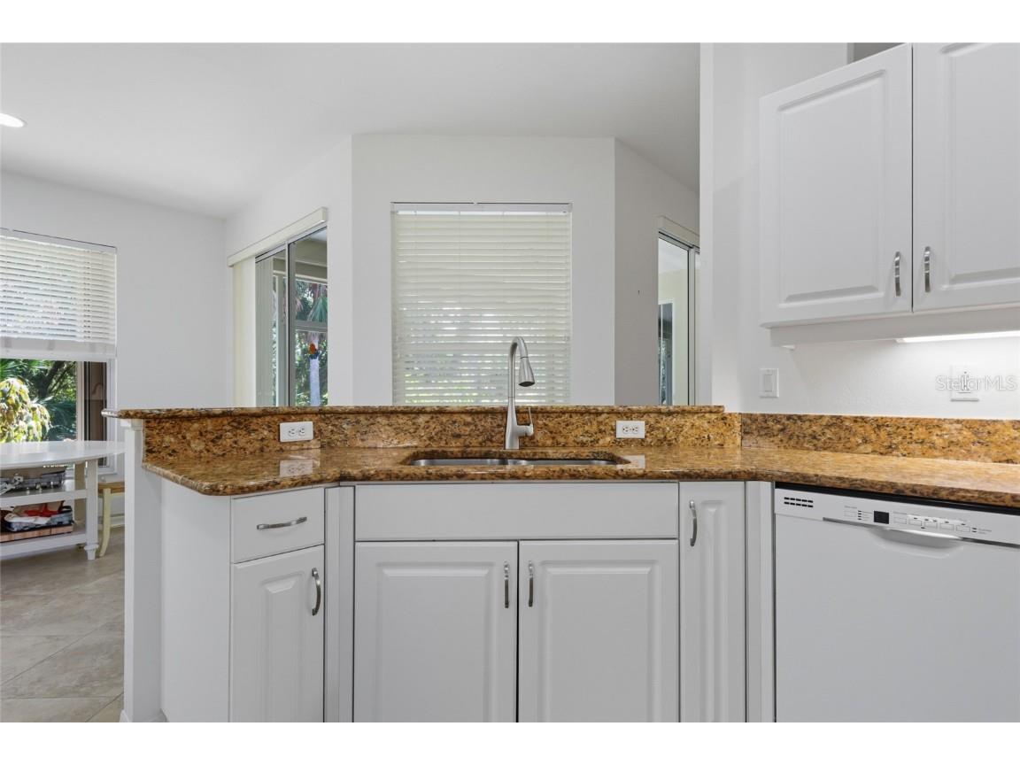 2292 Harrier Way Nokomis FL 34275 N6140614 image15