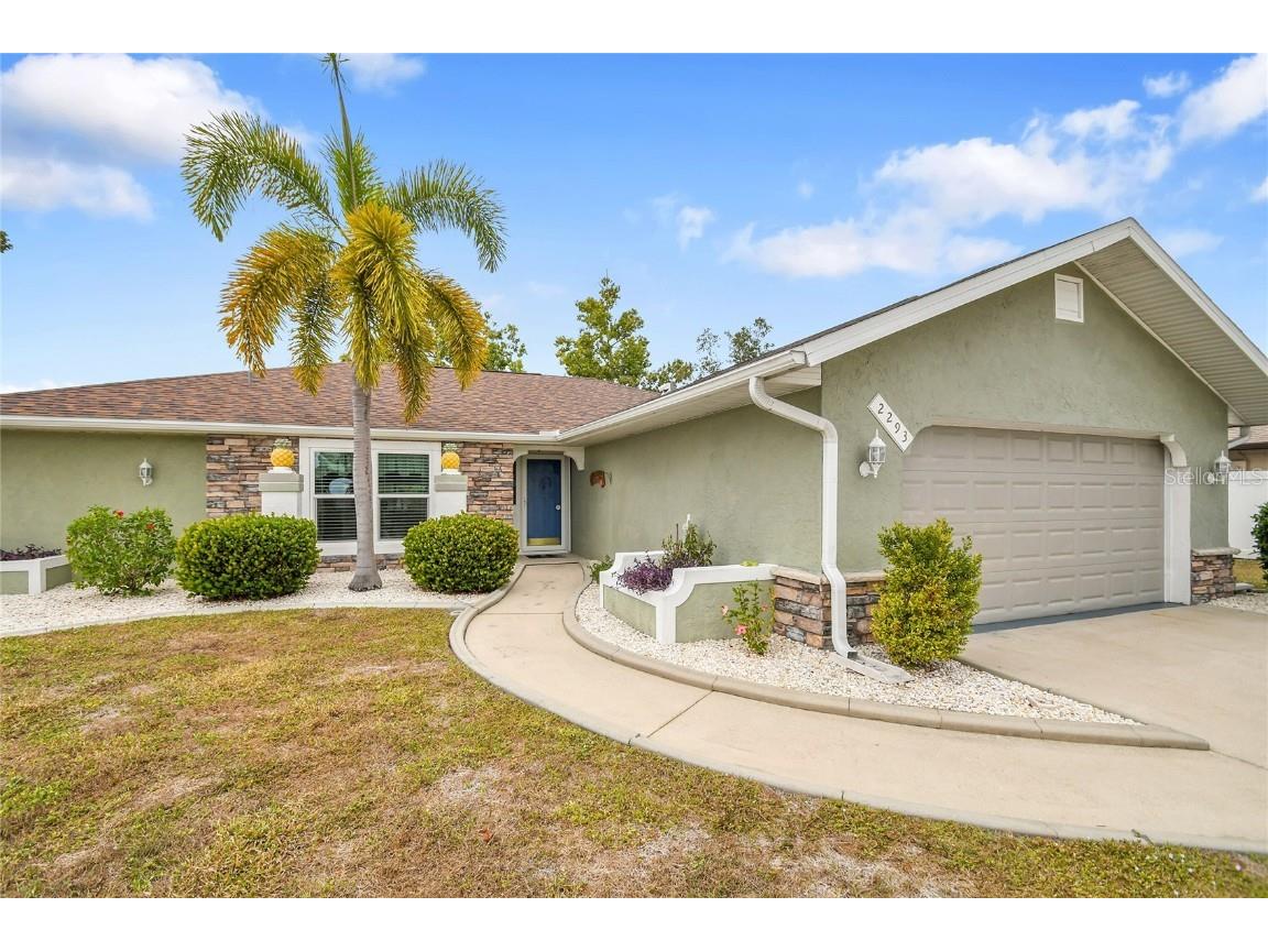 2293 Rio De Janeiro Avenue Punta Gorda FL 33983 C7519102 image1