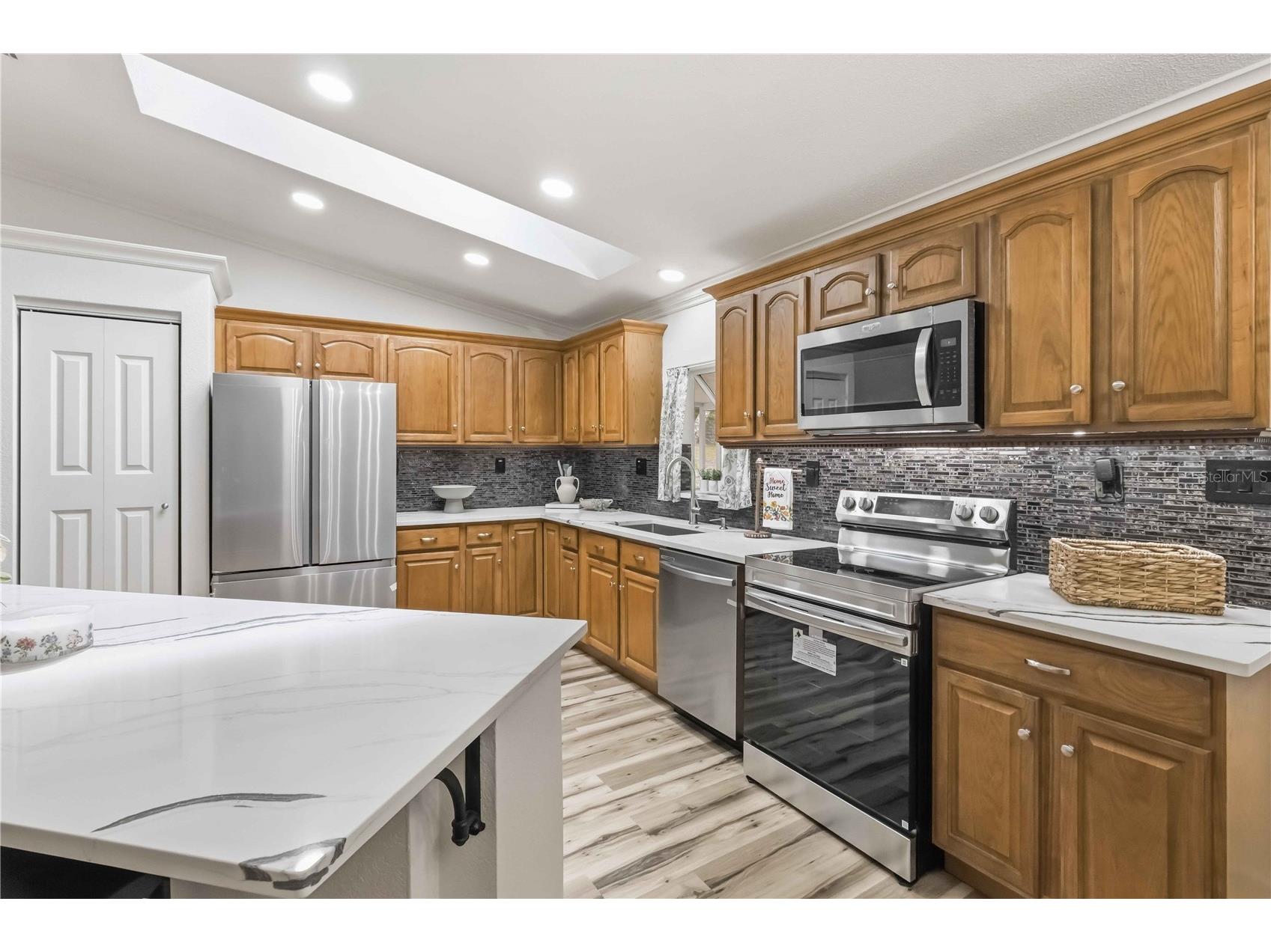 2293 Spring Lake Highway Brooksville FL 34602 A4688353 image9