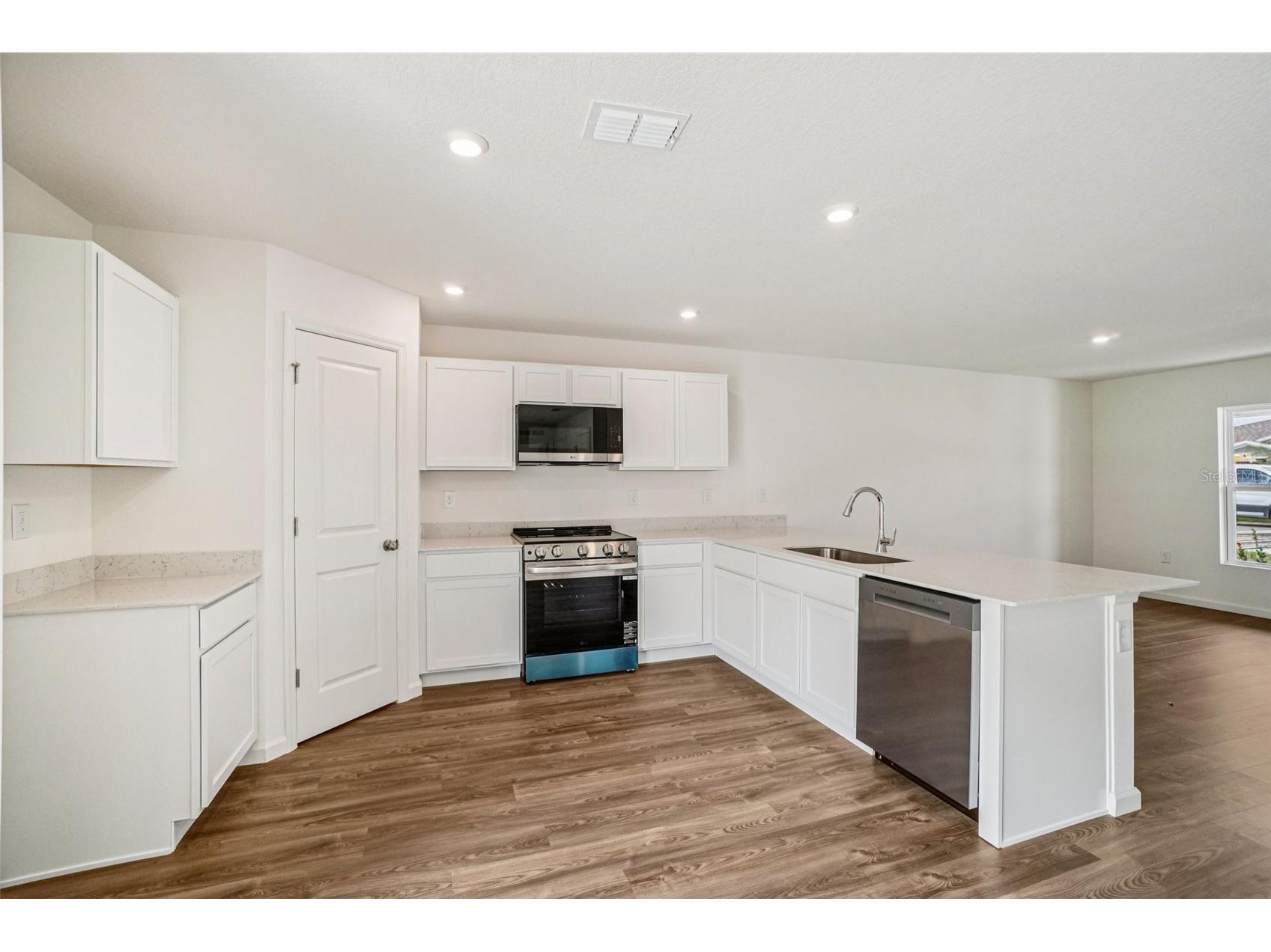 2294 Oklahoma Drive Sumterville FL 33585 C7520311 image14