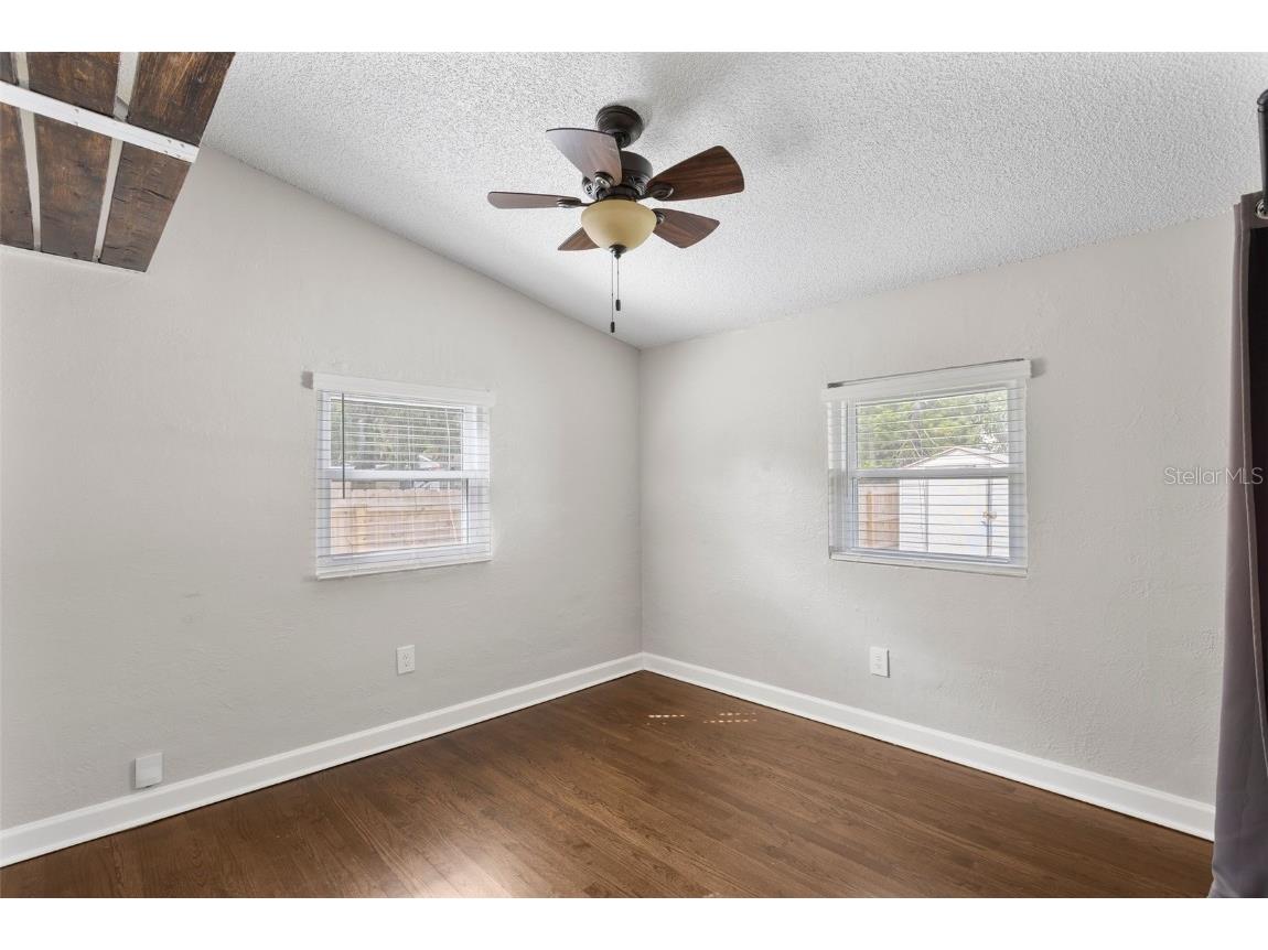 2294 S Shine Avenue Orlando FL 32806 O6346927 image10