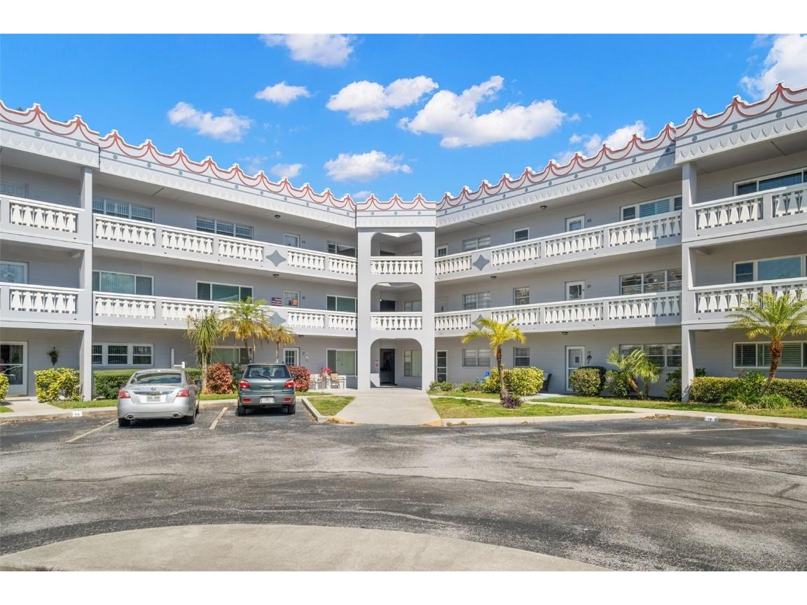 2294 Swedish Drive #6 Clearwater FL 33763 U8232031 image1