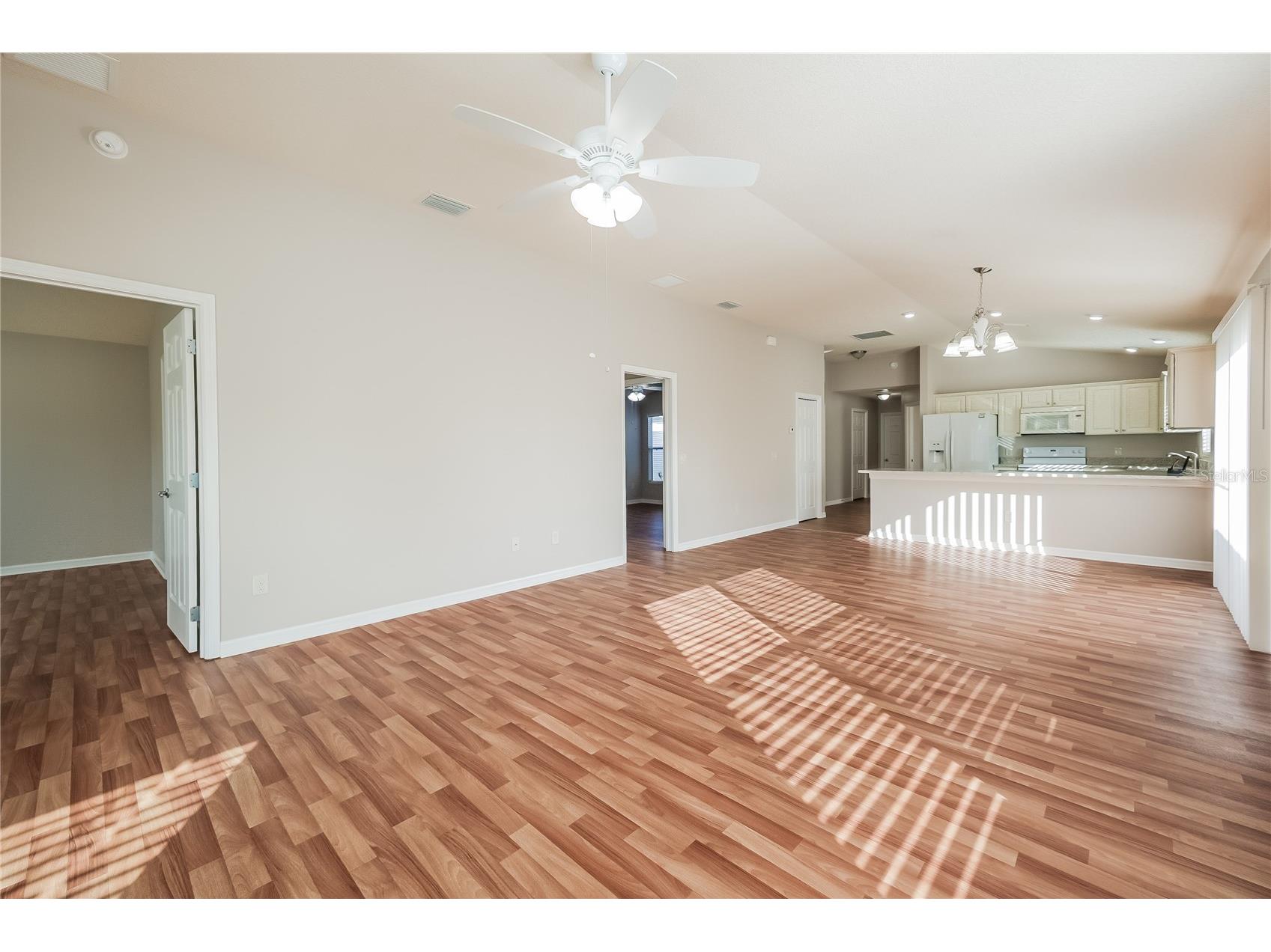 2294 Trailwinds Terrace The Villages FL 32162 G5105312 image7