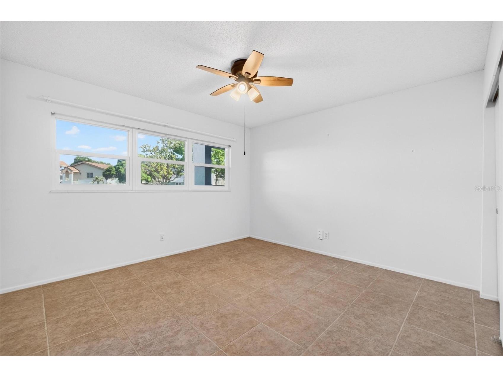 2295 Americus Boulevard E #7 Clearwater FL 33763 TB8497408 image12