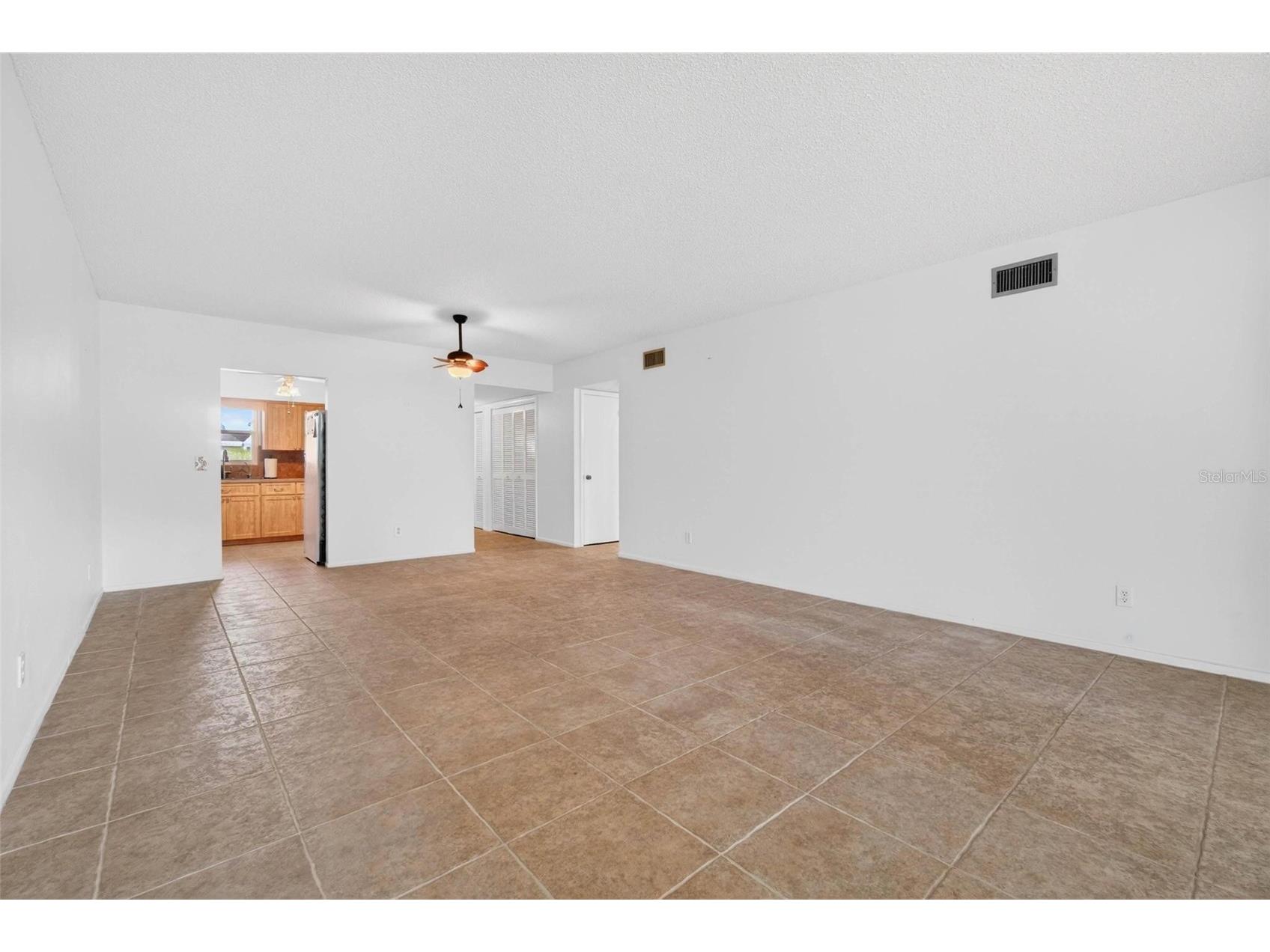 2295 Americus Boulevard E #7 Clearwater FL 33763 TB8497408 image9