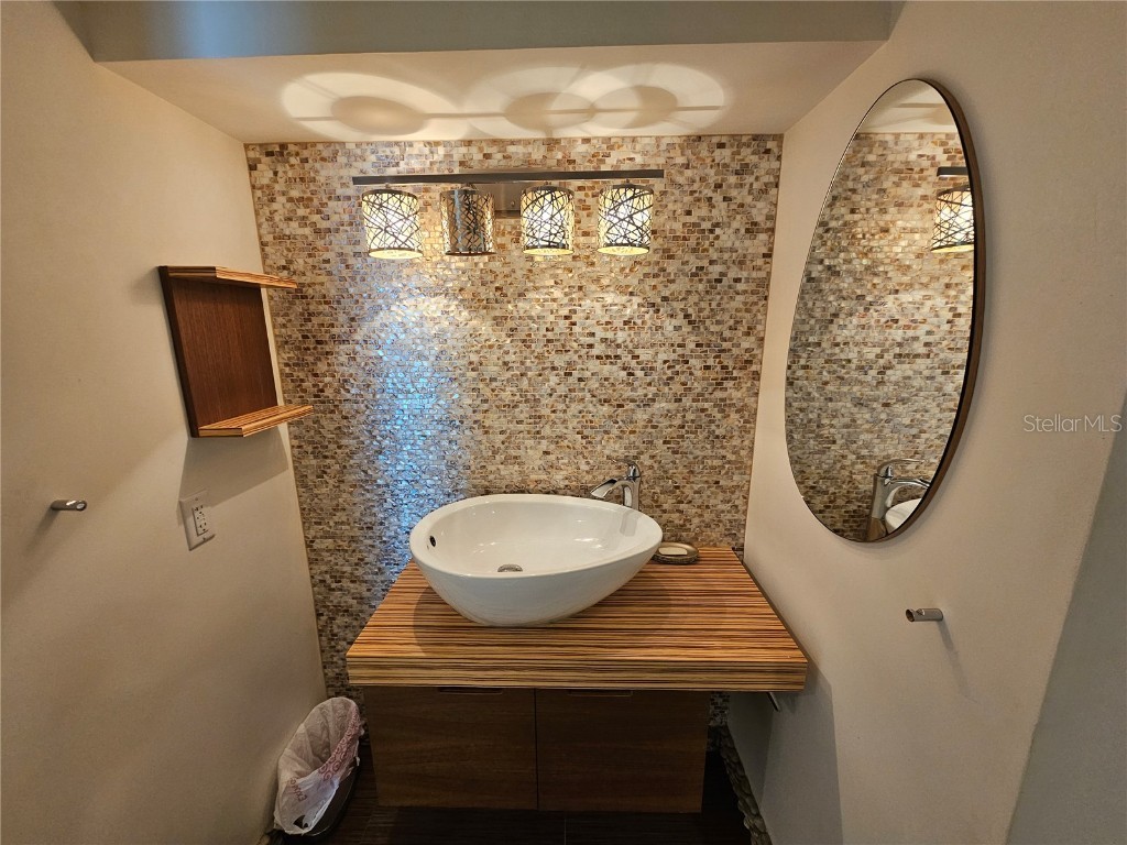 2295 Gulf Of Mexico Drive #83S Longboat Key FL 34228 TB8403758 image22