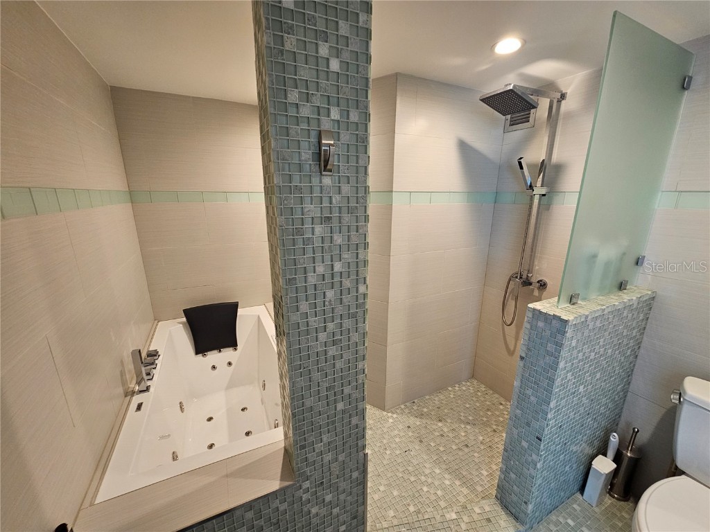 2295 Gulf Of Mexico Drive #83S Longboat Key FL 34228 TB8403758 image35