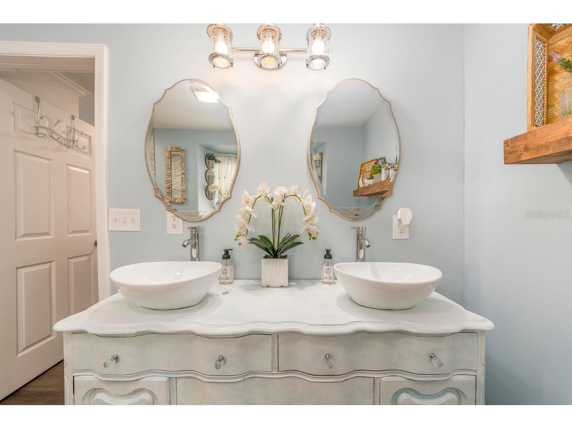 2296 S Waterman Drive, Crystal River, FL, 34429 MLS U8234085 Edina