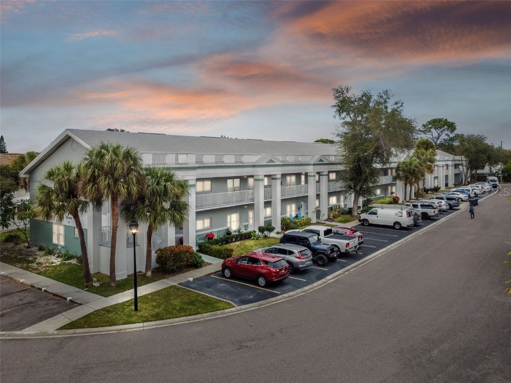 2298 Americus Boulevard E #22 Clearwater FL 33763 U8227275 image1