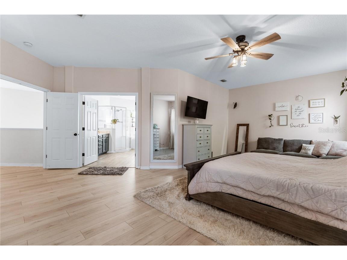 2298 Hannah Way N Dunedin FL 34698 TB8419816 image31