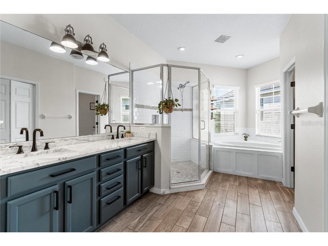 2298 Hannah Way N Dunedin FL 34698 TB8419816 image32