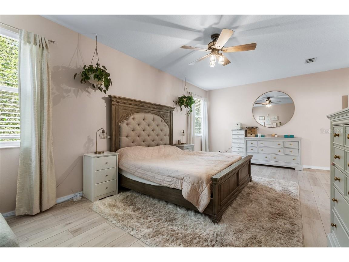 2298 Hannah Way N Dunedin FL 34698 TB8419816 image38