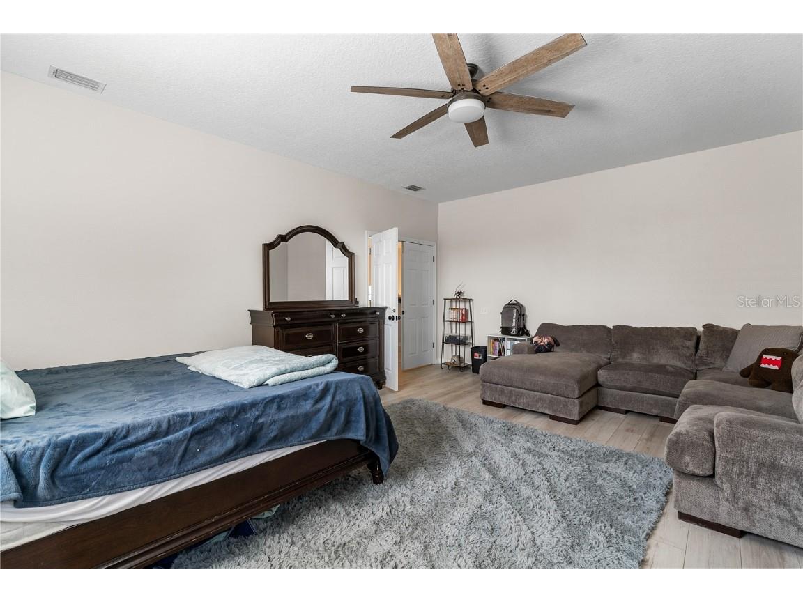 2298 Hannah Way N Dunedin FL 34698 TB8419816 image40