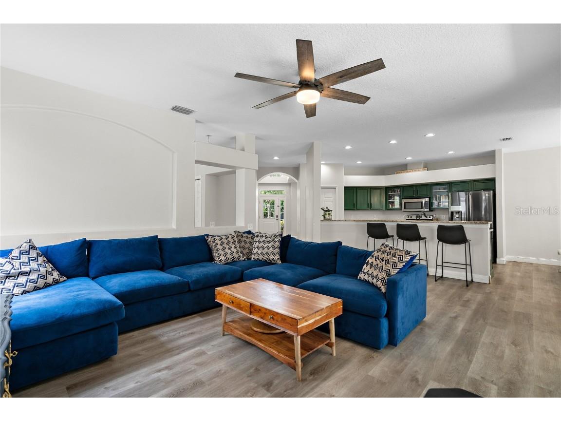 2298 Hannah Way N Dunedin FL 34698 TB8419816 image6