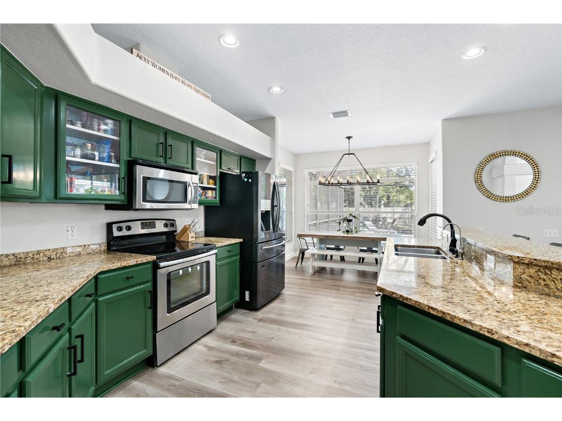 2298 Hannah Way N Dunedin FL 34698 TB8419816 image8