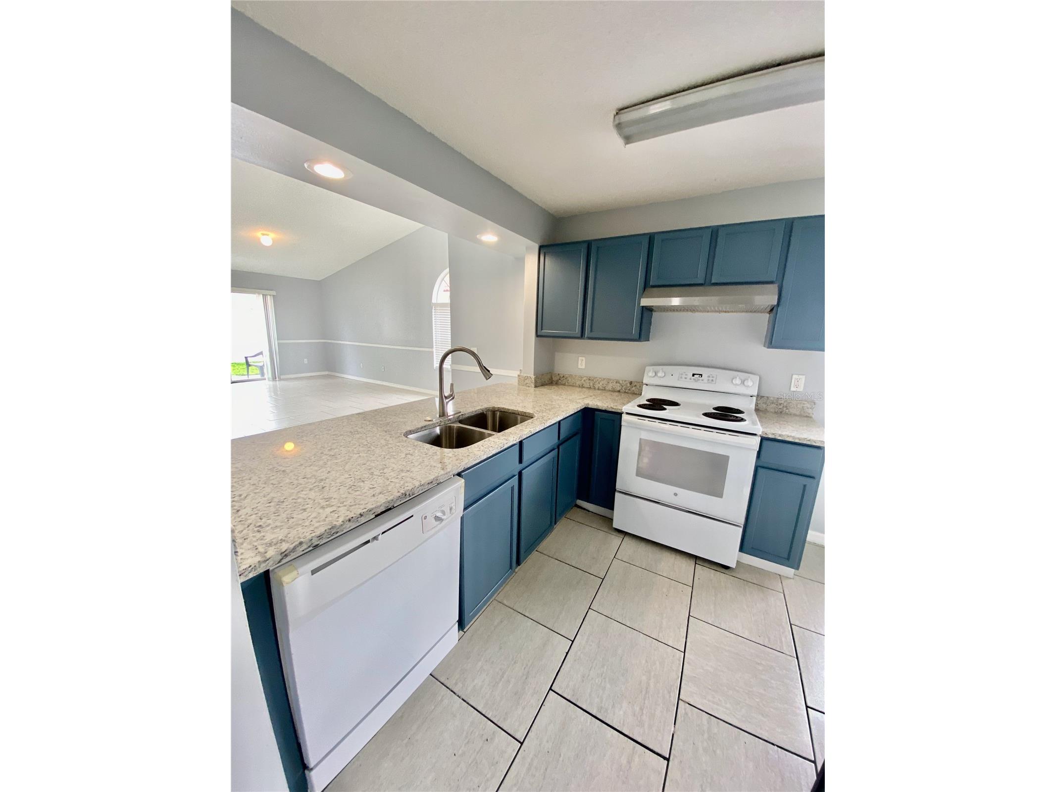 2298 Santa Lucia Street Kissimmee FL 34743 G5113821 image3
