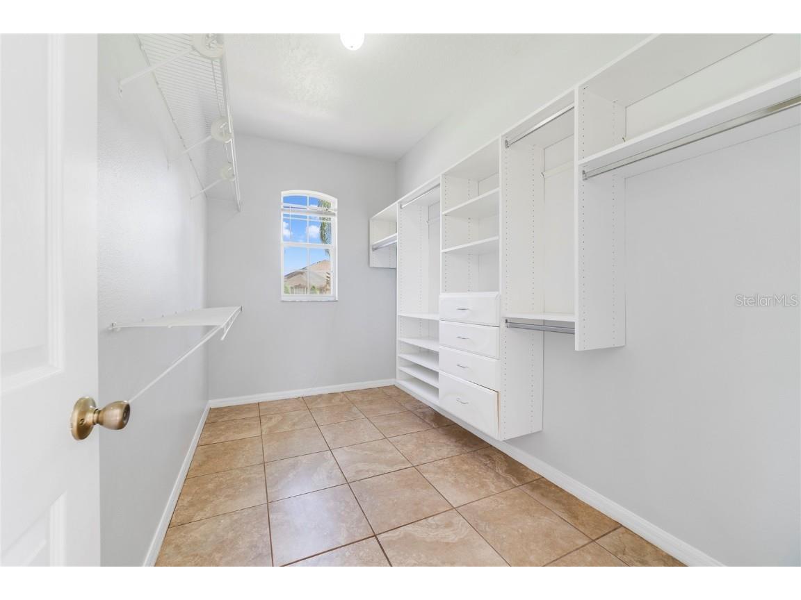 2298 The Oaks Boulevard Kissimmee FL 34746 O6325623 image13