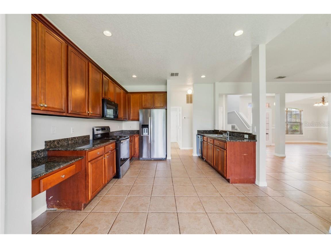 2298 The Oaks Boulevard Kissimmee FL 34746 O6325623 image4