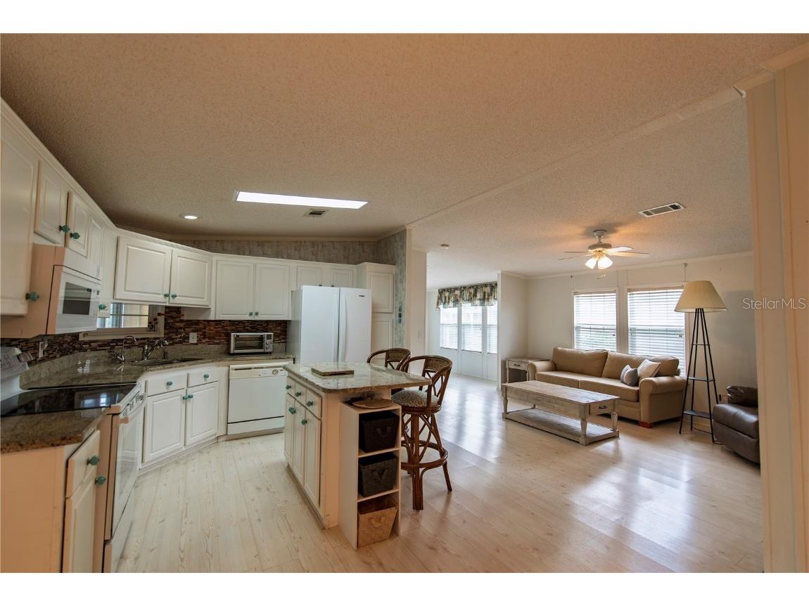 23 Brink Avenue Punta Gorda FL 33950 C7502933 image2