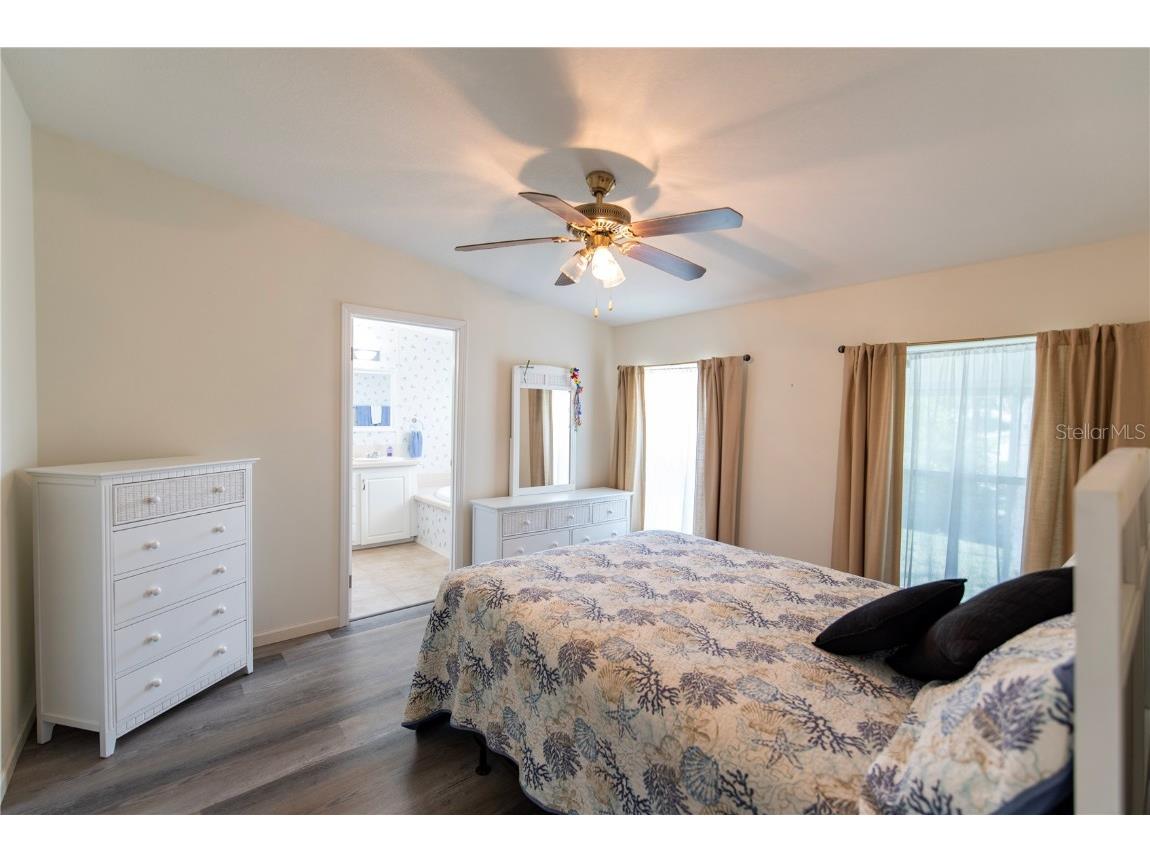 23 Holland Drive Punta Gorda FL 33950 - ALLIGATOR CREEK C7492820 image10